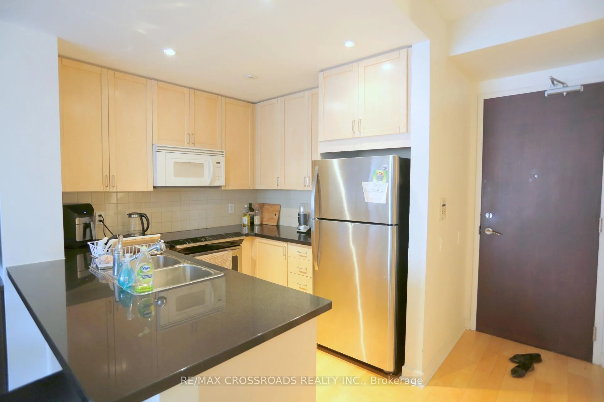 Photo 4 of Unit 1212, 85 Bloor Street E, Toronto, Church-Yonge Corridor — HOMEH