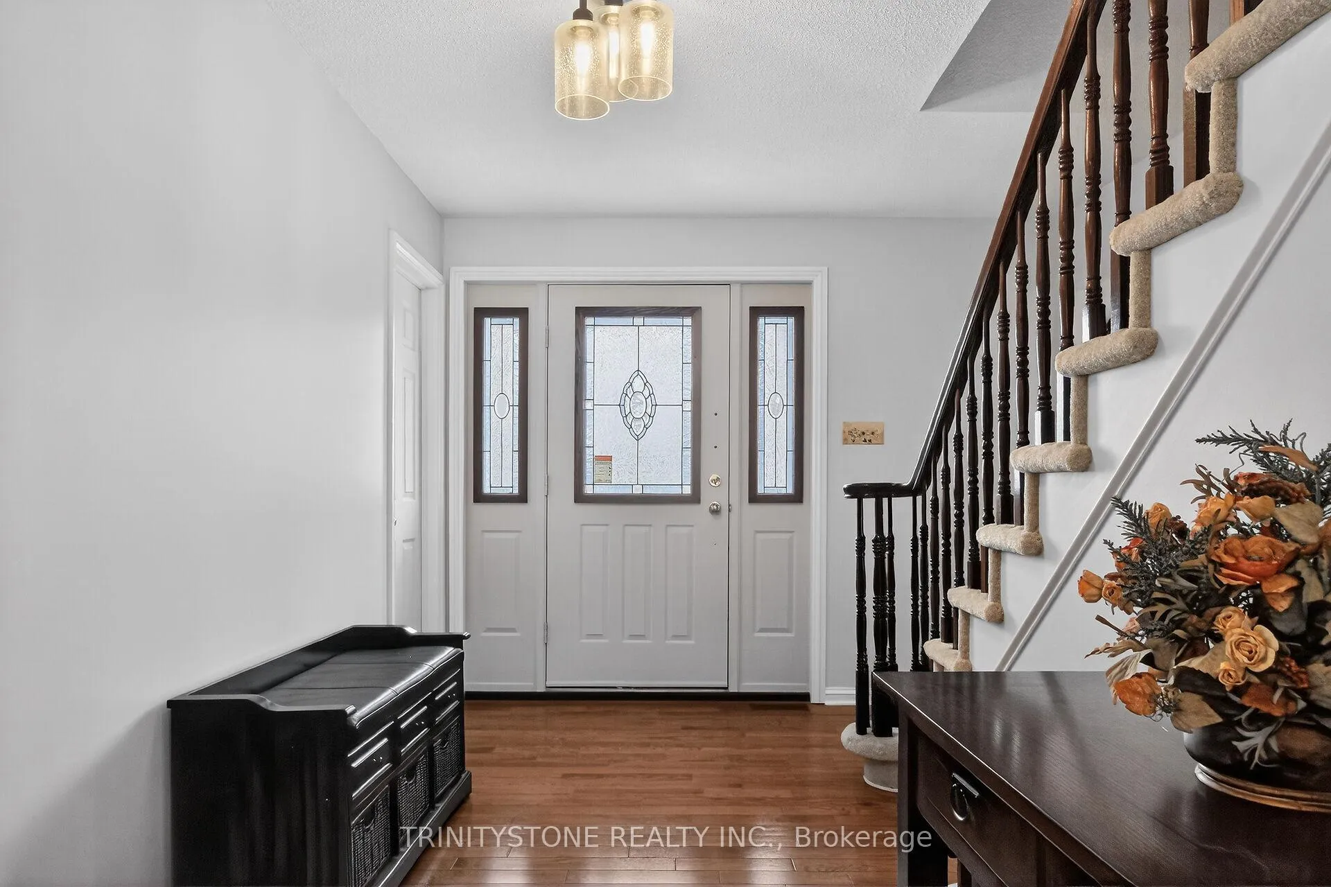 Photo 5 of 259 Lake Avenue E, Carleton Place — HOMEH