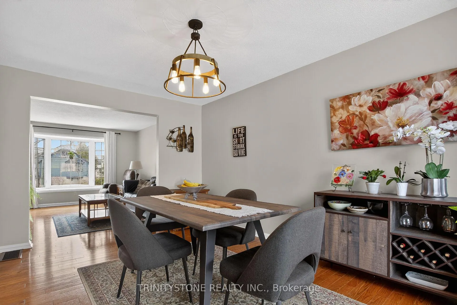 Photo 11 of 259 Lake Avenue E, Carleton Place — HOMEH