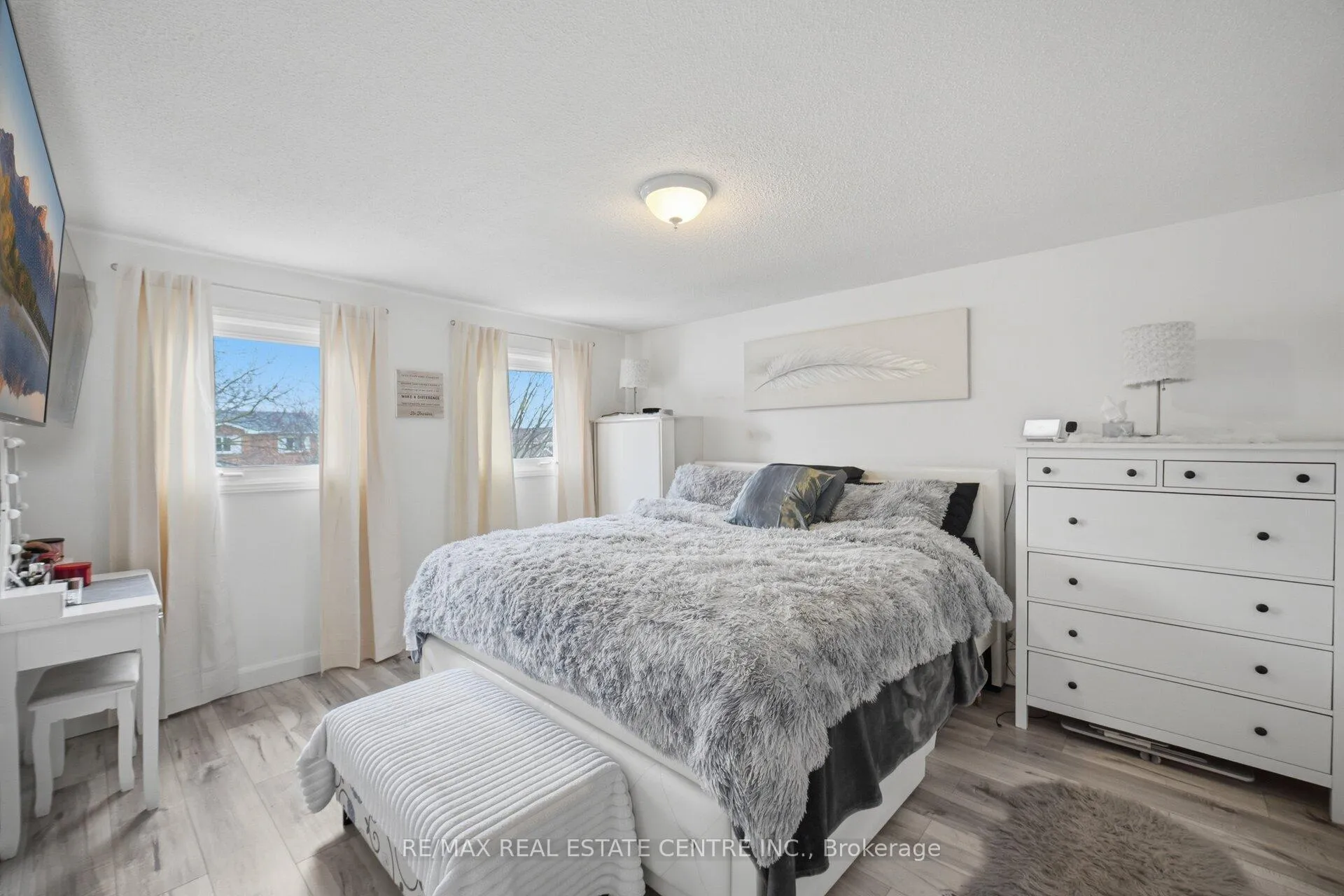 Photo 32 of 98 Cassander Crescent, Brampton, Heart Lake East — HOMEH