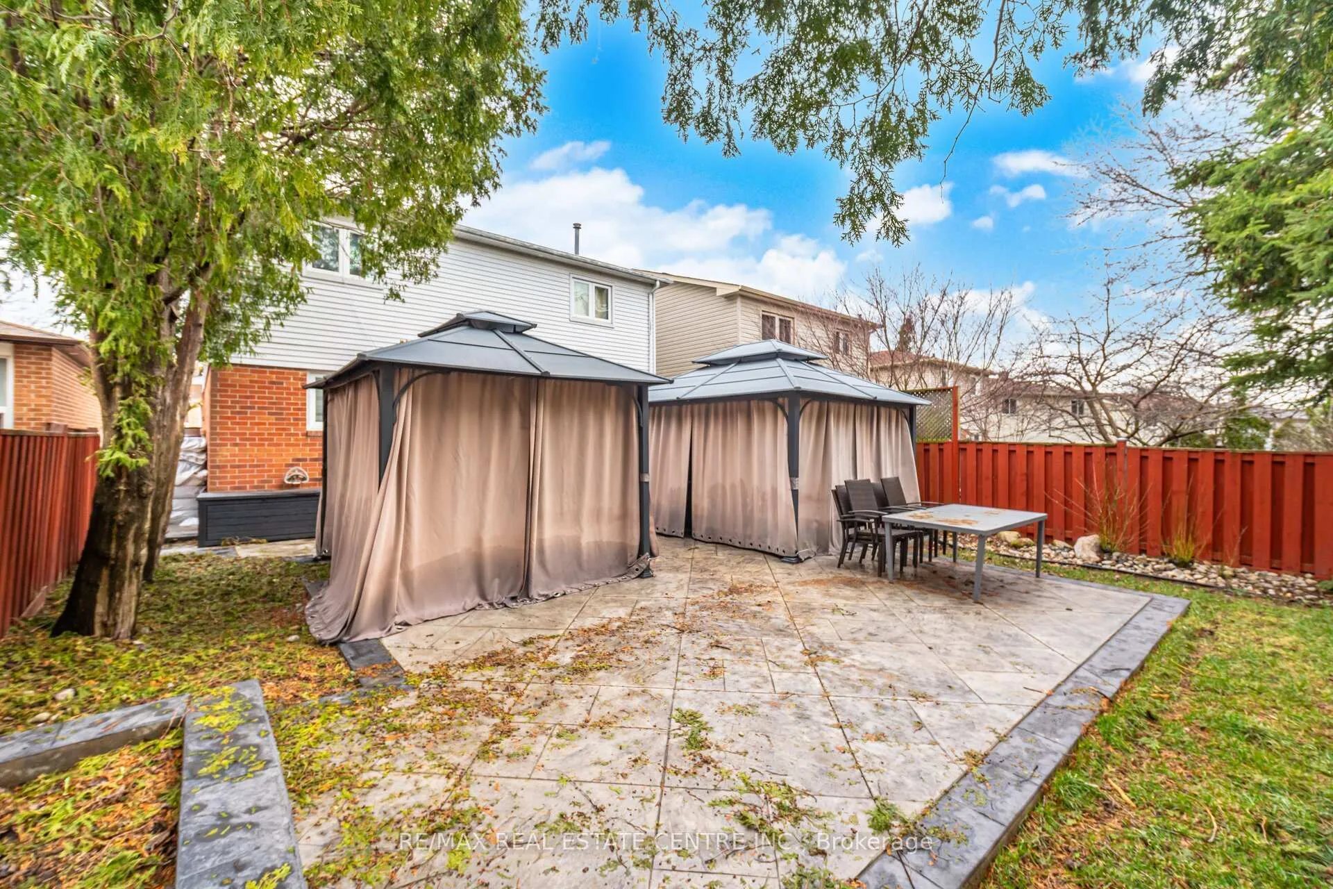 Photo 46 of 98 Cassander Crescent, Brampton, Heart Lake East — HOMEH