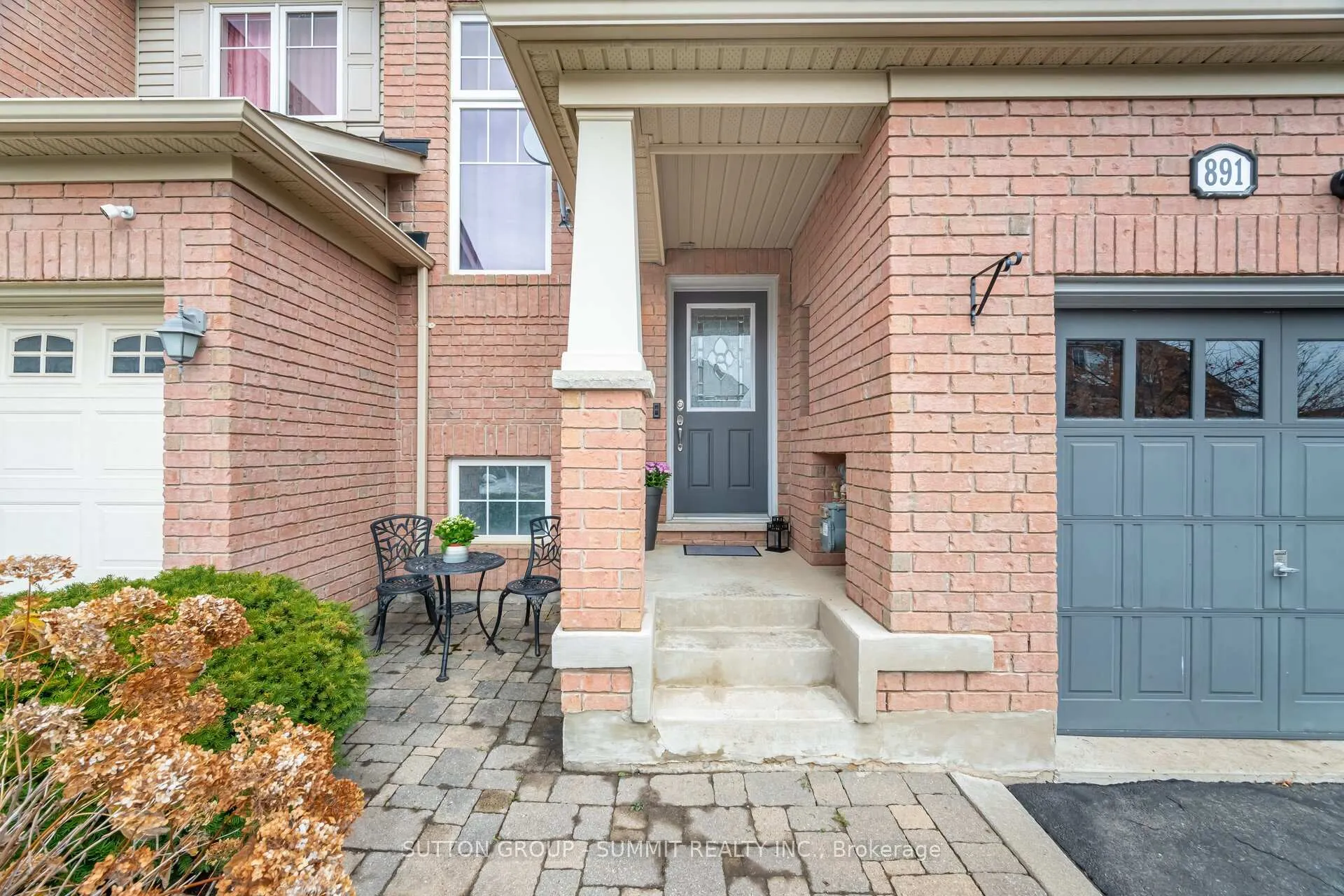 Photo 2 of 891 McEwan Drive, Milton, Coates — HOMEH