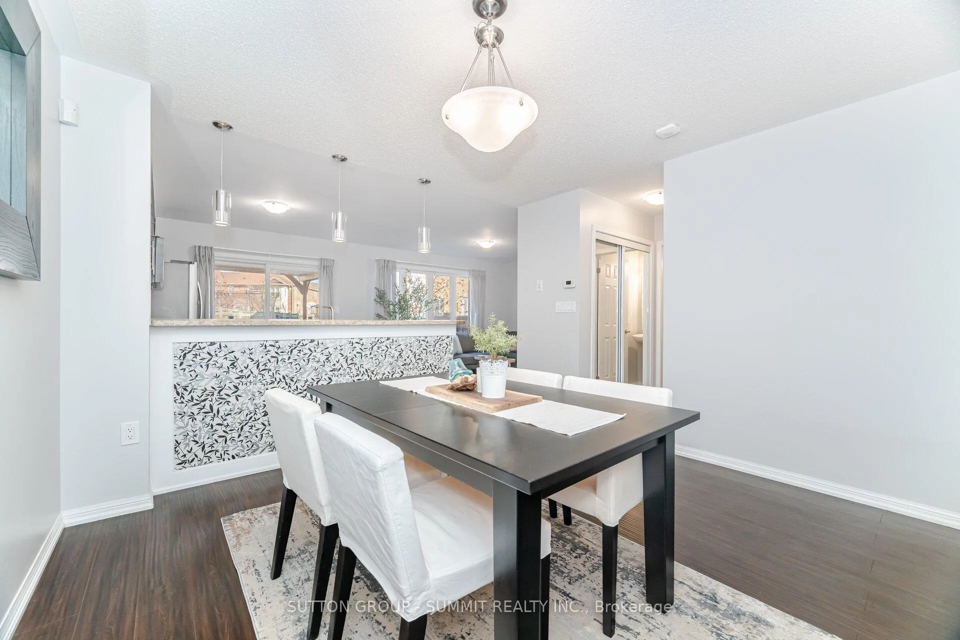 Photo 7 of 891 McEwan Drive, Milton, Coates — HOMEH