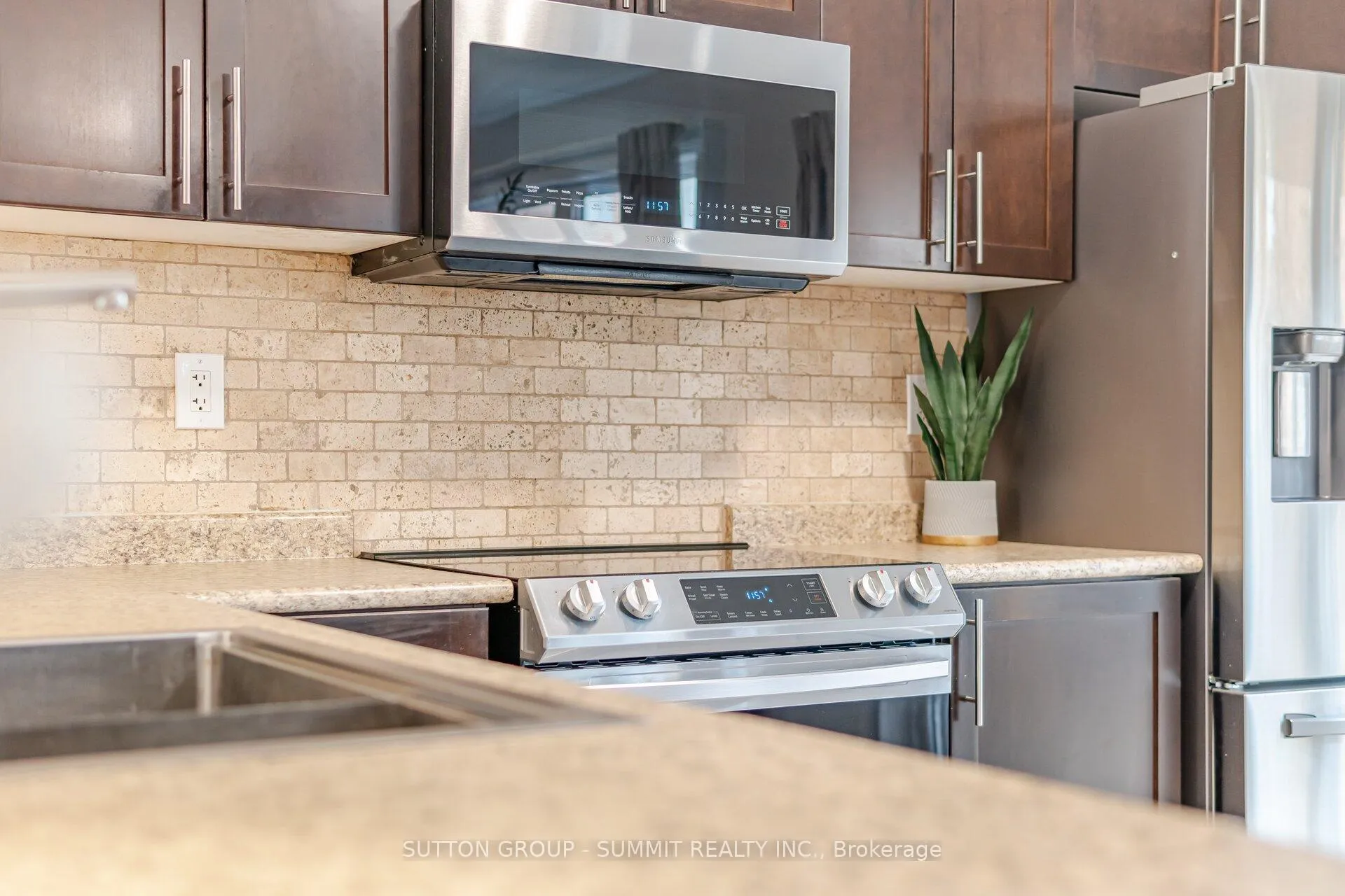Photo 9 of 891 McEwan Drive, Milton, Coates — HOMEH