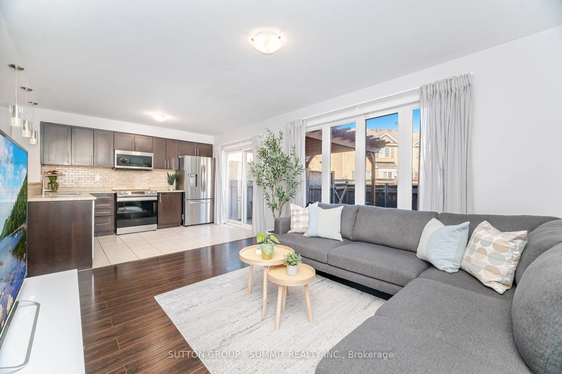 Photo 14 of 891 McEwan Drive, Milton, Coates — HOMEH