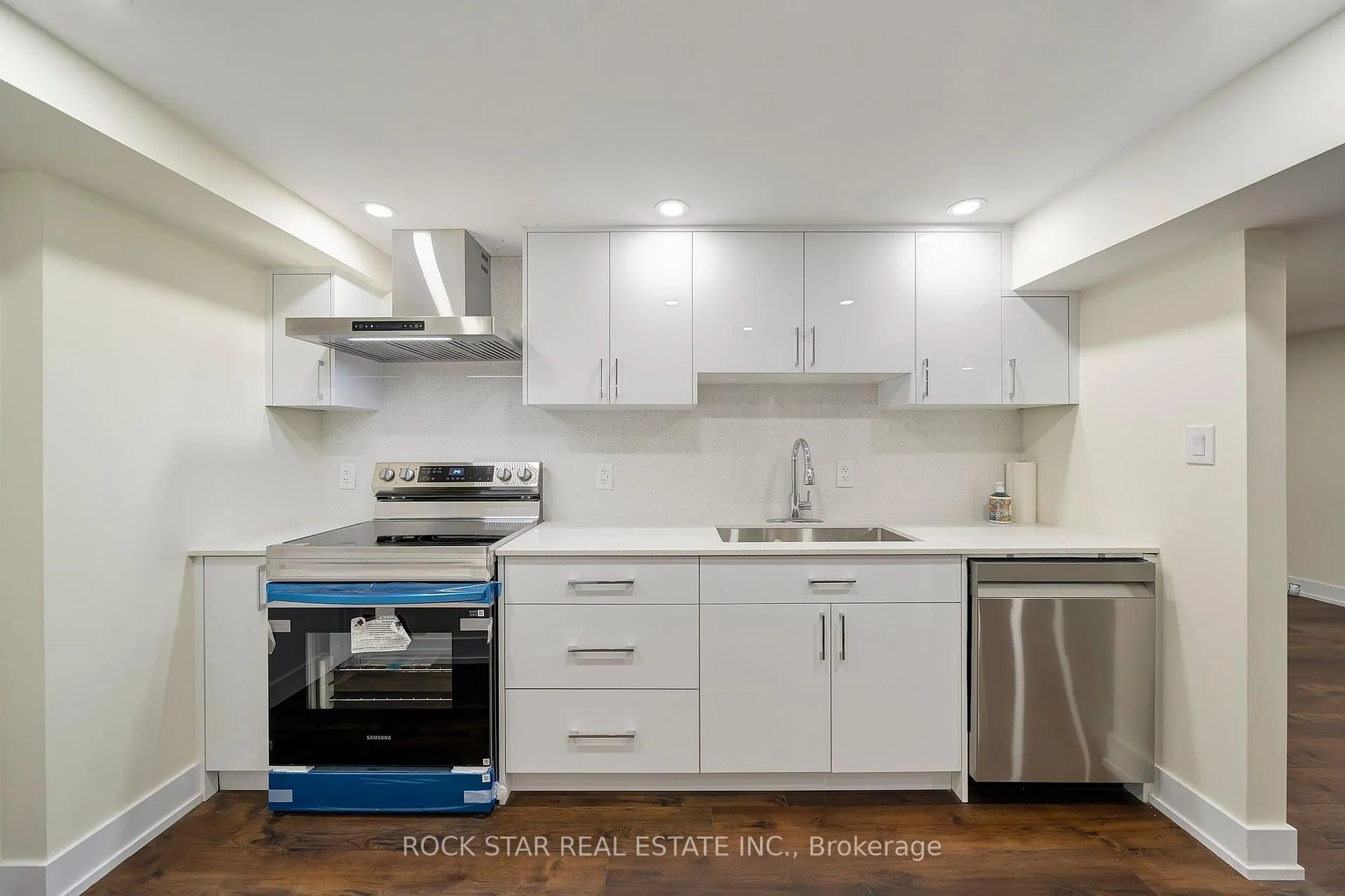 Photo 9 of Unit Lower, 78 Leaside Drive, St. Catharines, Carlton/Bunting — HOMEH
