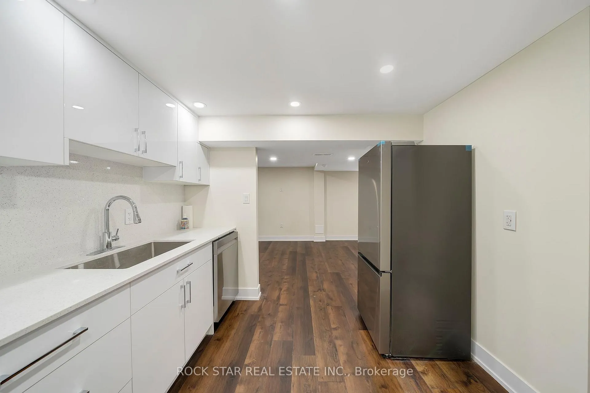 Photo 10 of Unit Lower, 78 Leaside Drive, St. Catharines, Carlton/Bunting — HOMEH