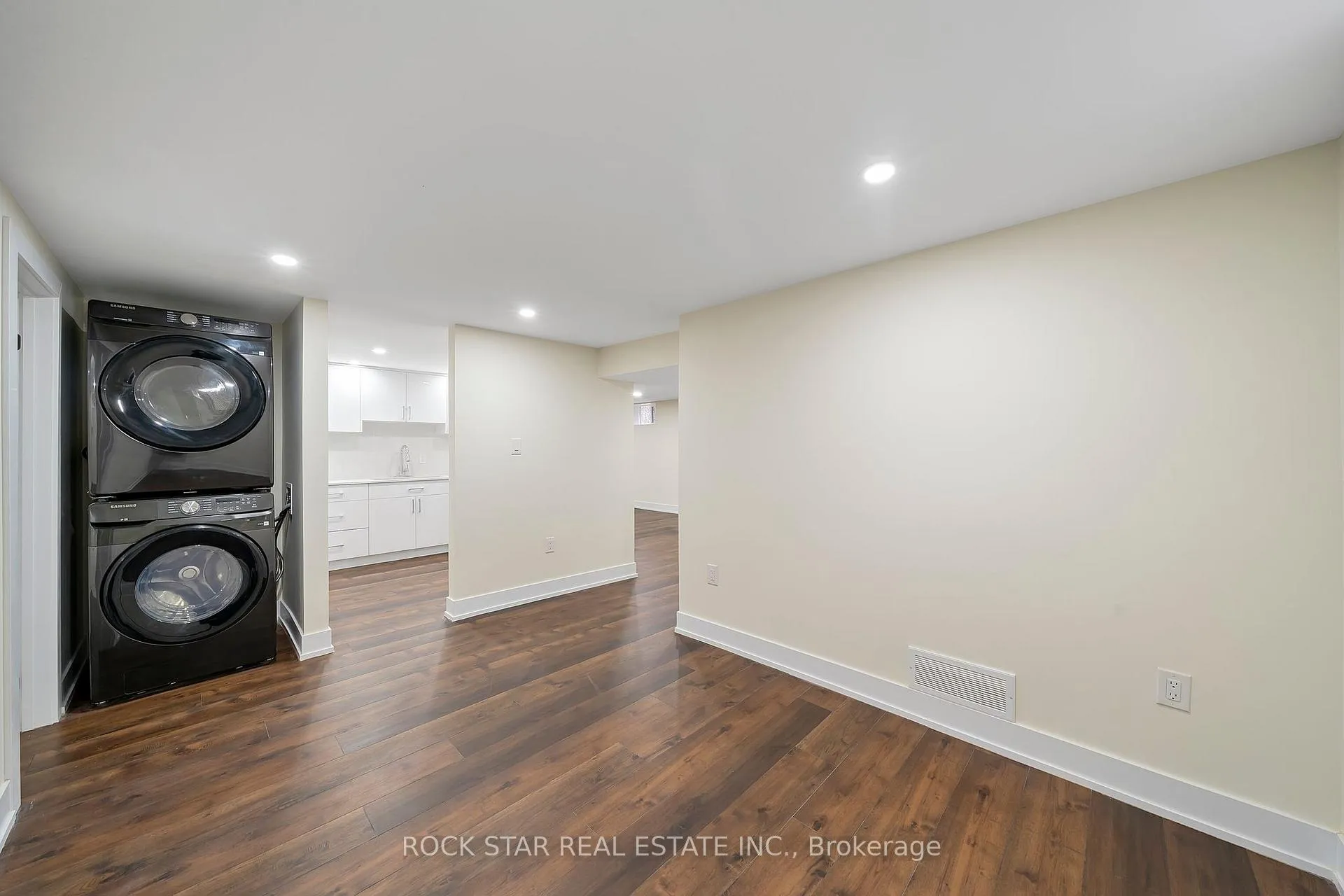 Photo 15 of Unit Lower, 78 Leaside Drive, St. Catharines, Carlton/Bunting — HOMEH