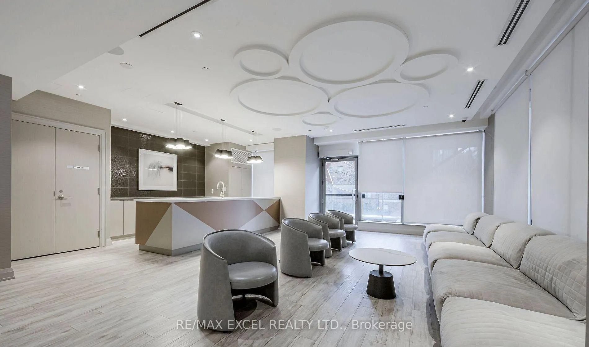 Photo 2 of Unit 3705, 50 Wellesley Street, Toronto, Church-Yonge Corridor — HOMEH