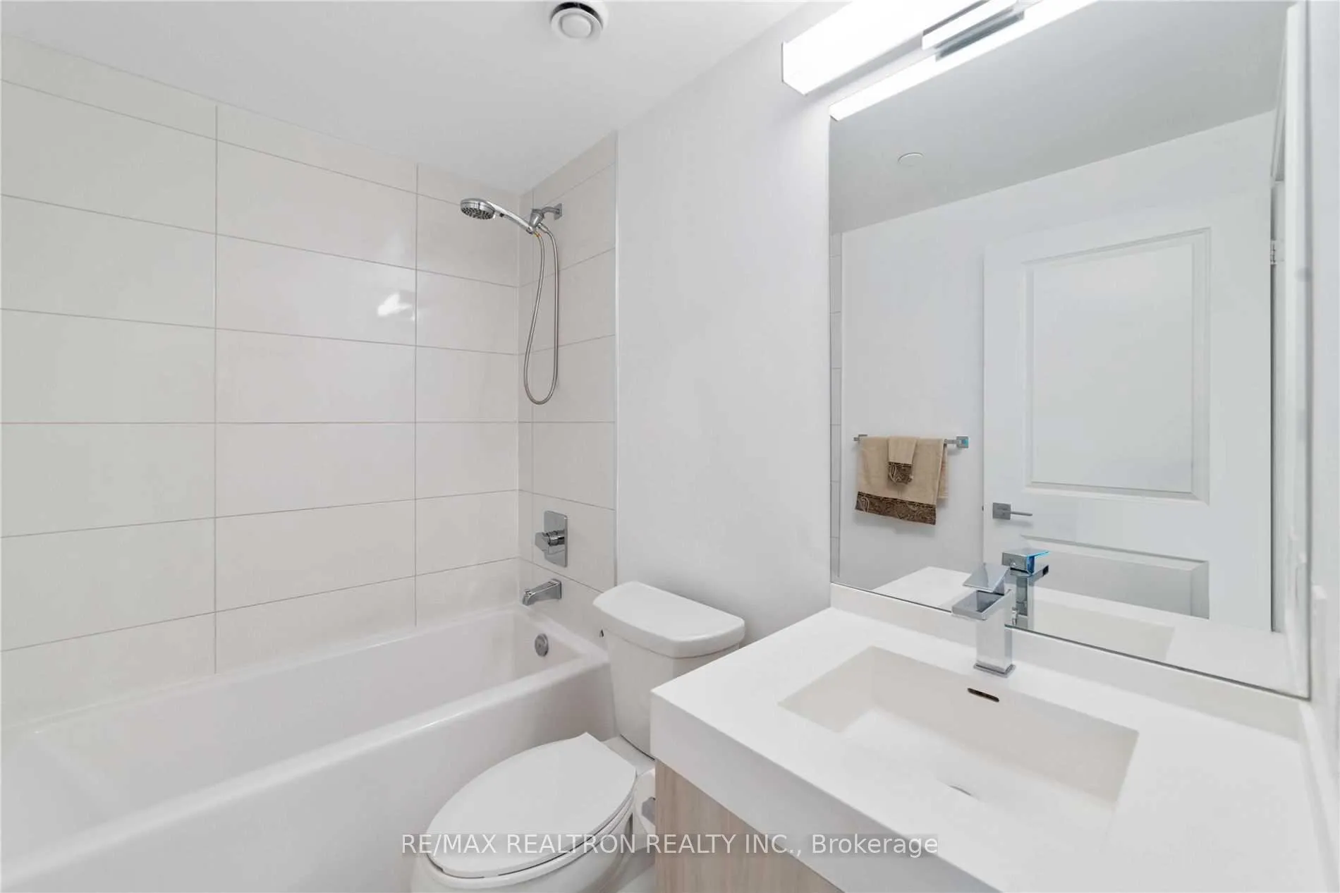 Photo 14 of Unit 2102, 251 Jarvis Street, Toronto, Church-Yonge Corridor — HOMEH