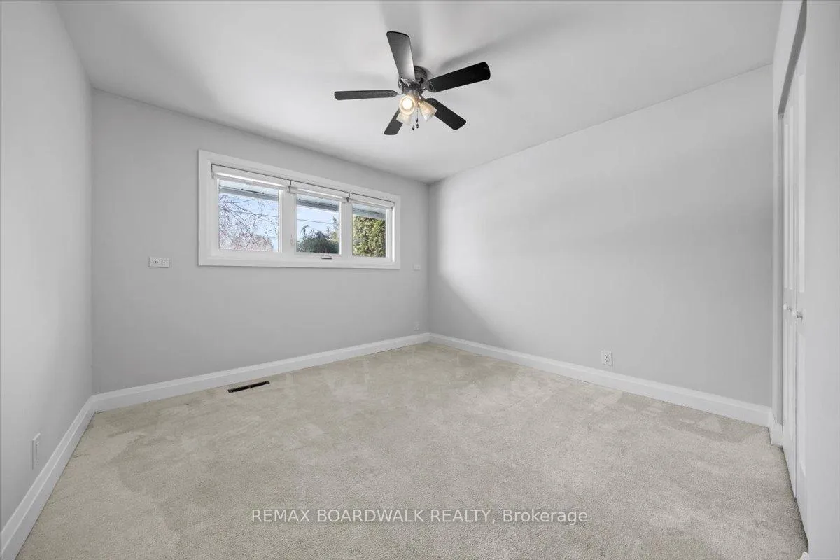 Photo 17 of 21 Turtleback Way Drive, Ottawa, Stittsville (South) — HOMEH