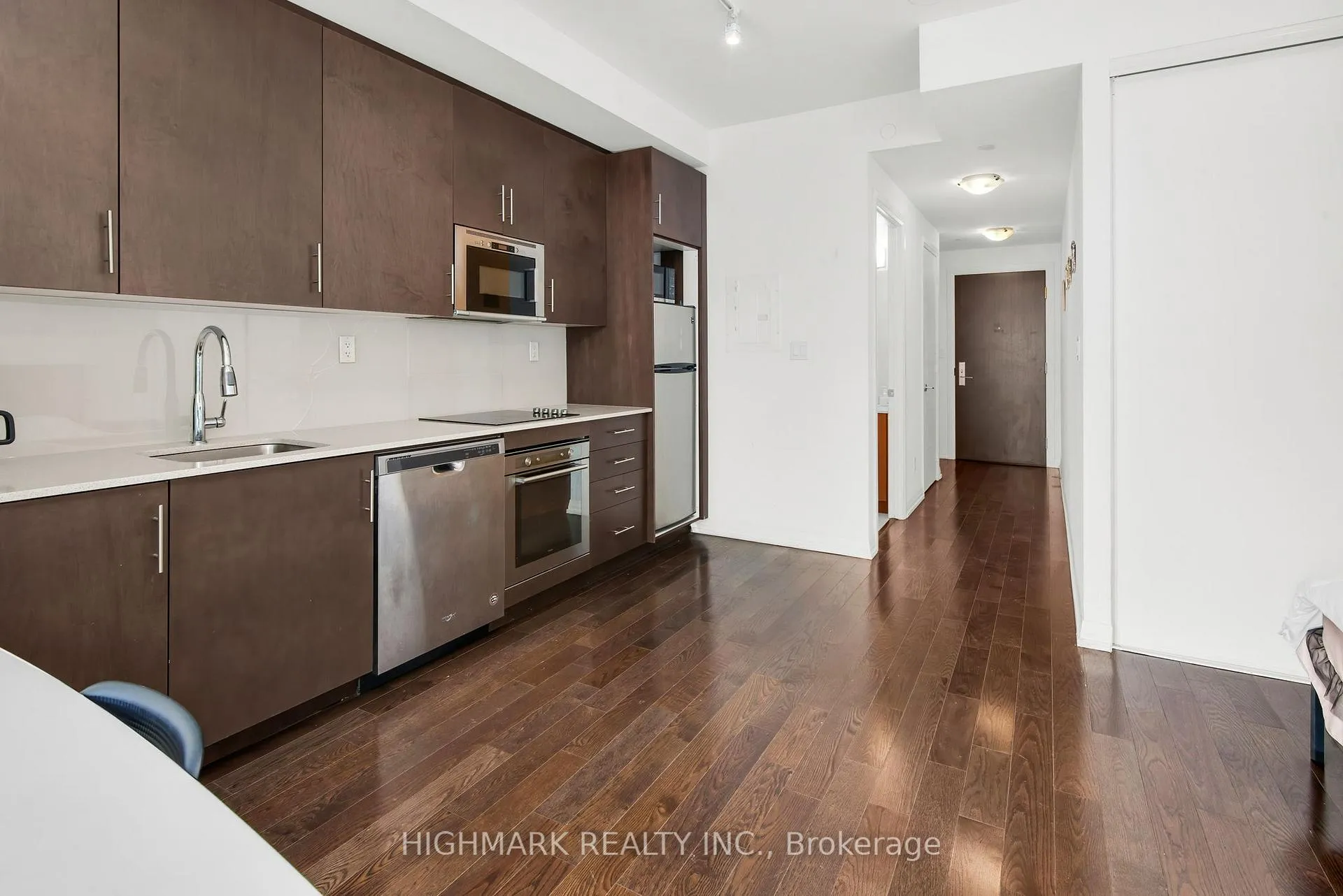 Photo 8 of Unit 1719, 460 Adelaide Street E, Toronto, Moss Park — HOMEH
