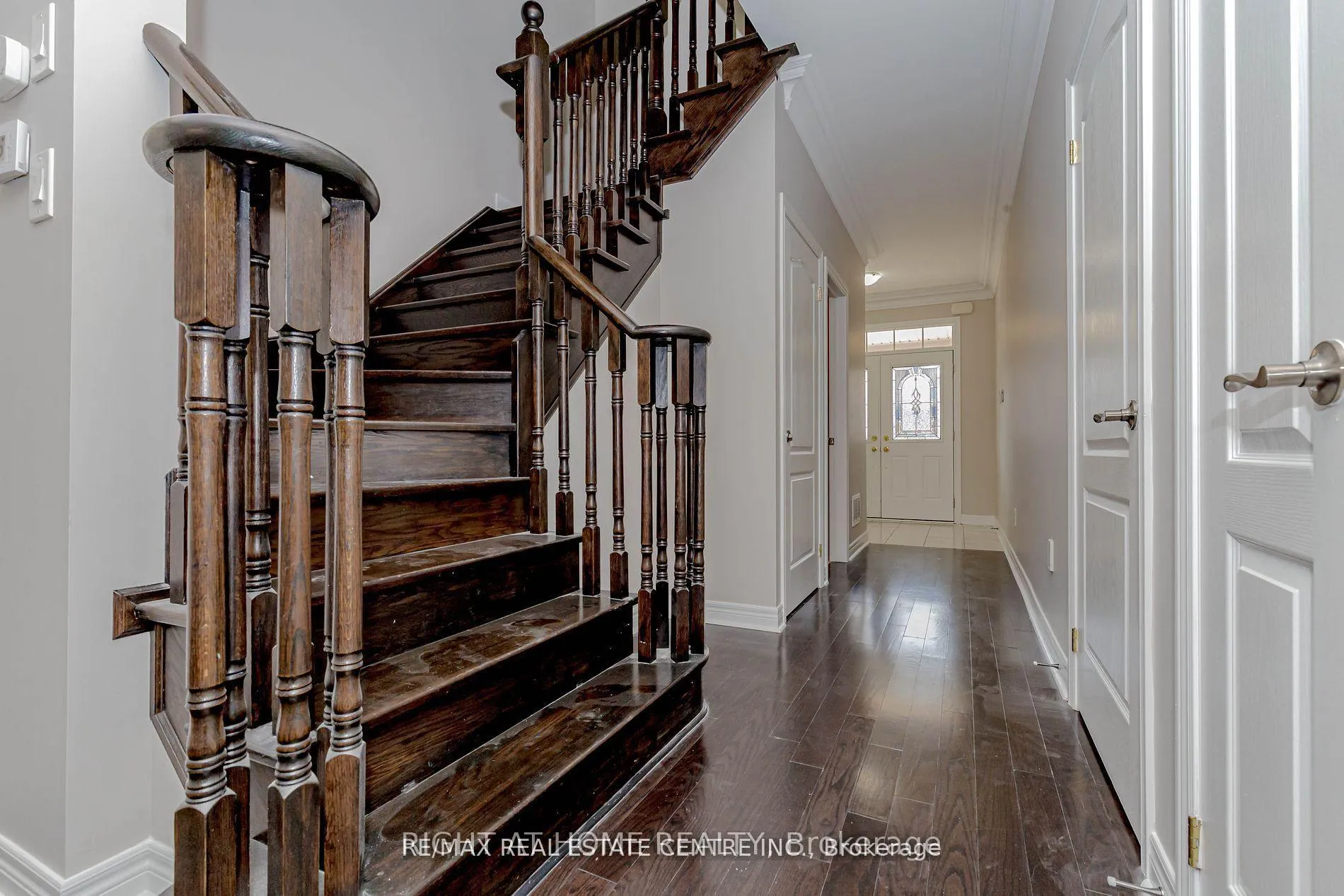 Photo 3 of Unit (Upper), 20 Gower Crescent, Brampton, Sandringham-Wellington — HOMEH