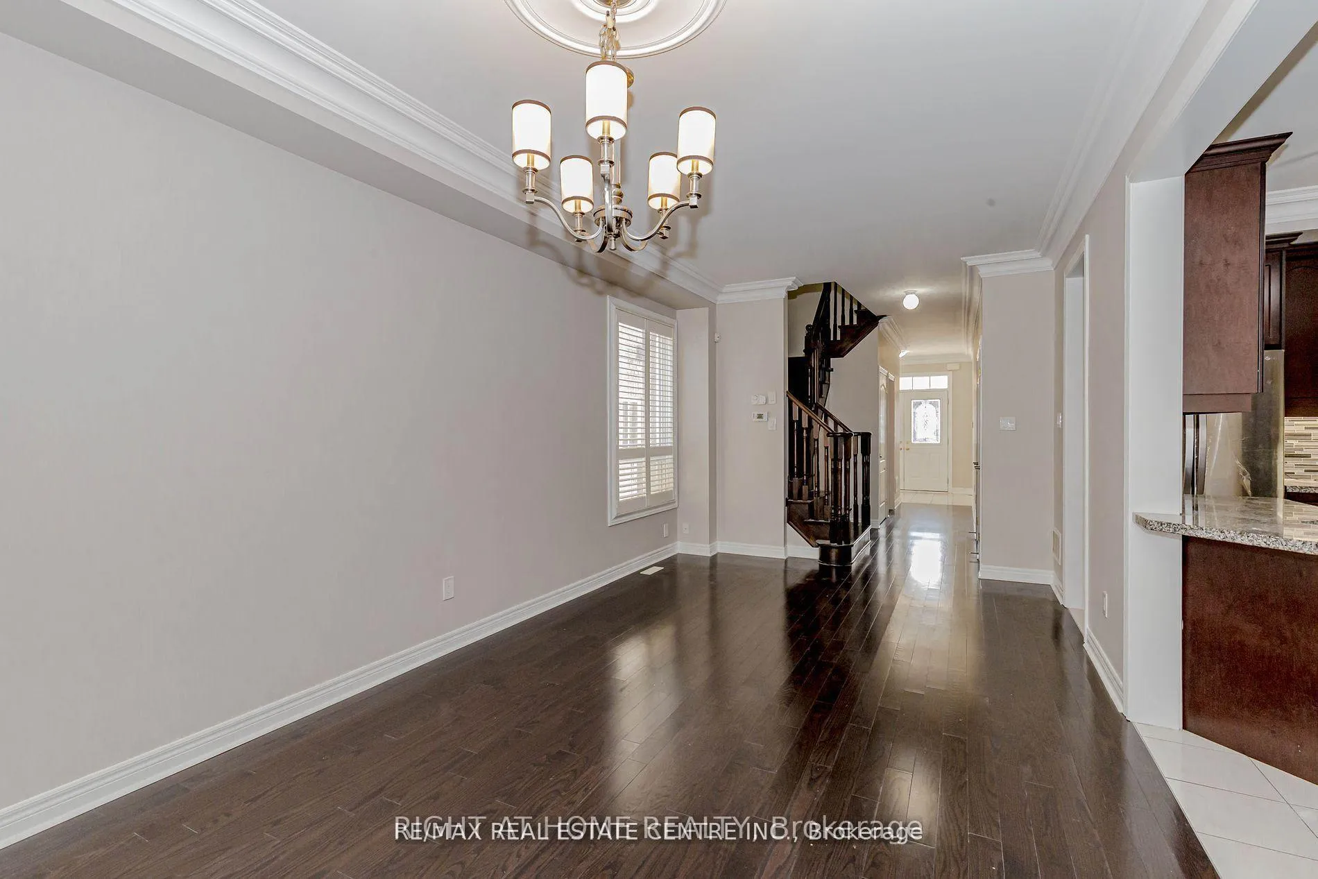 Photo 6 of Unit (Upper), 20 Gower Crescent, Brampton, Sandringham-Wellington — HOMEH