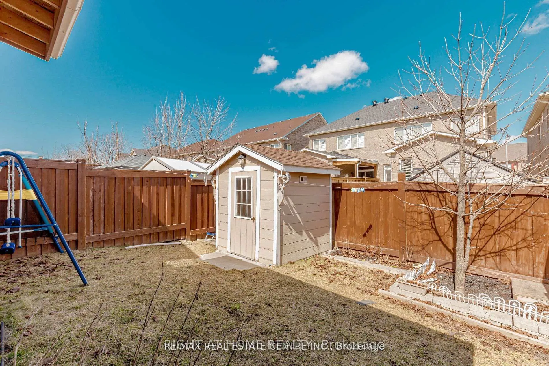 Photo 22 of Unit (Upper), 20 Gower Crescent, Brampton, Sandringham-Wellington — HOMEH