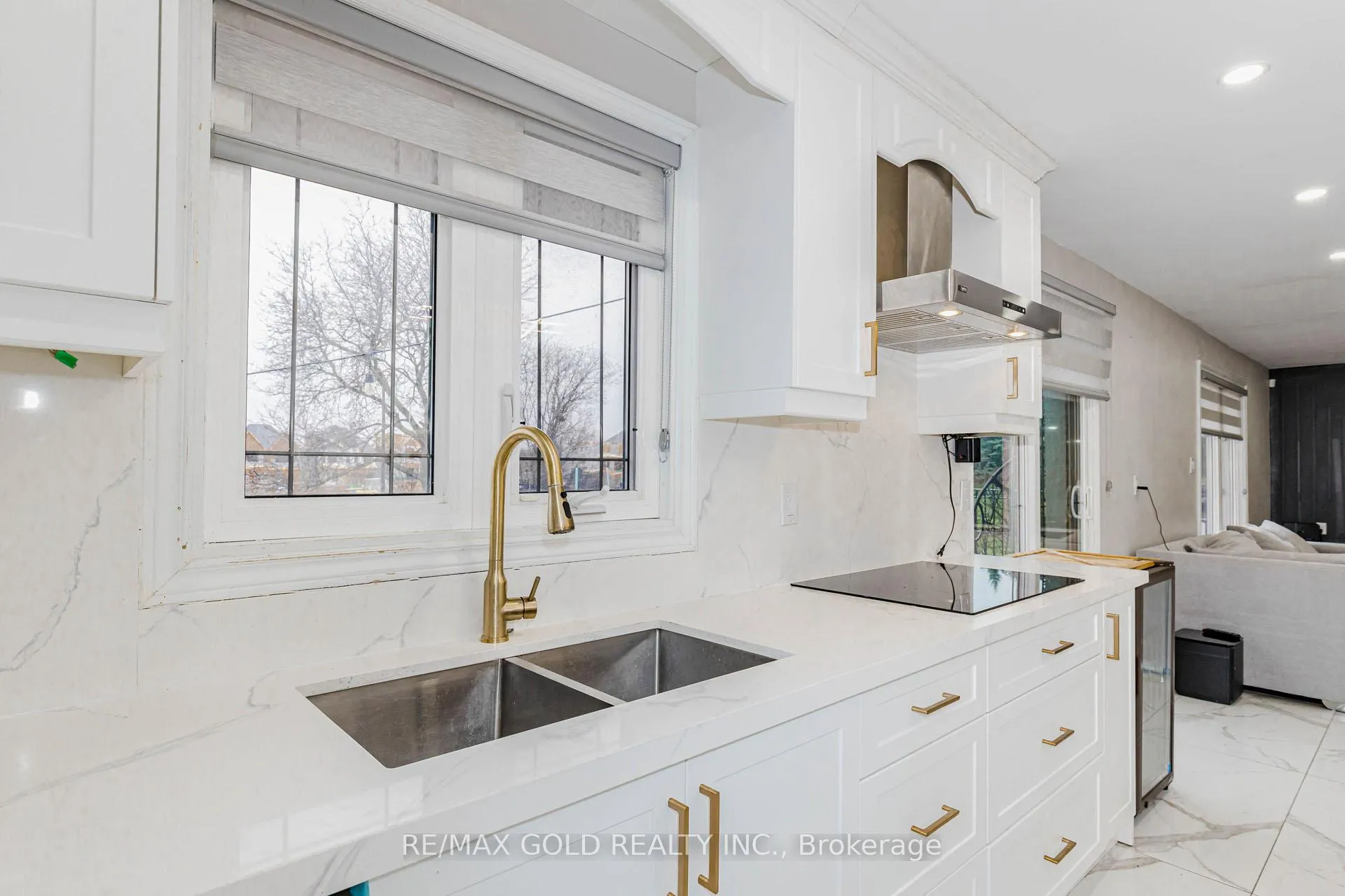 Photo 18 of 8892 Creditview Road, Brampton, Credit Valley — HOMEH