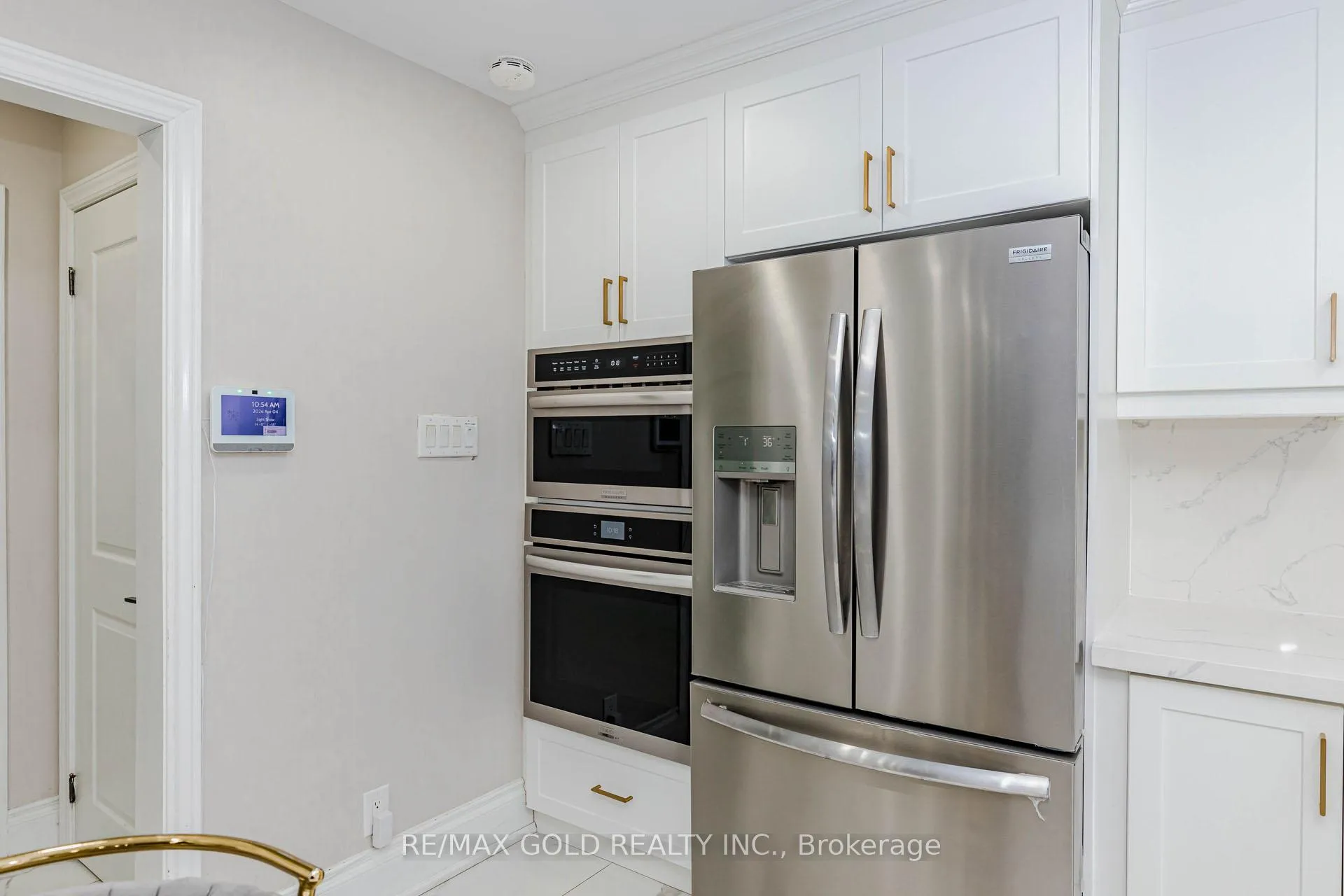 Photo 19 of 8892 Creditview Road, Brampton, Credit Valley — HOMEH