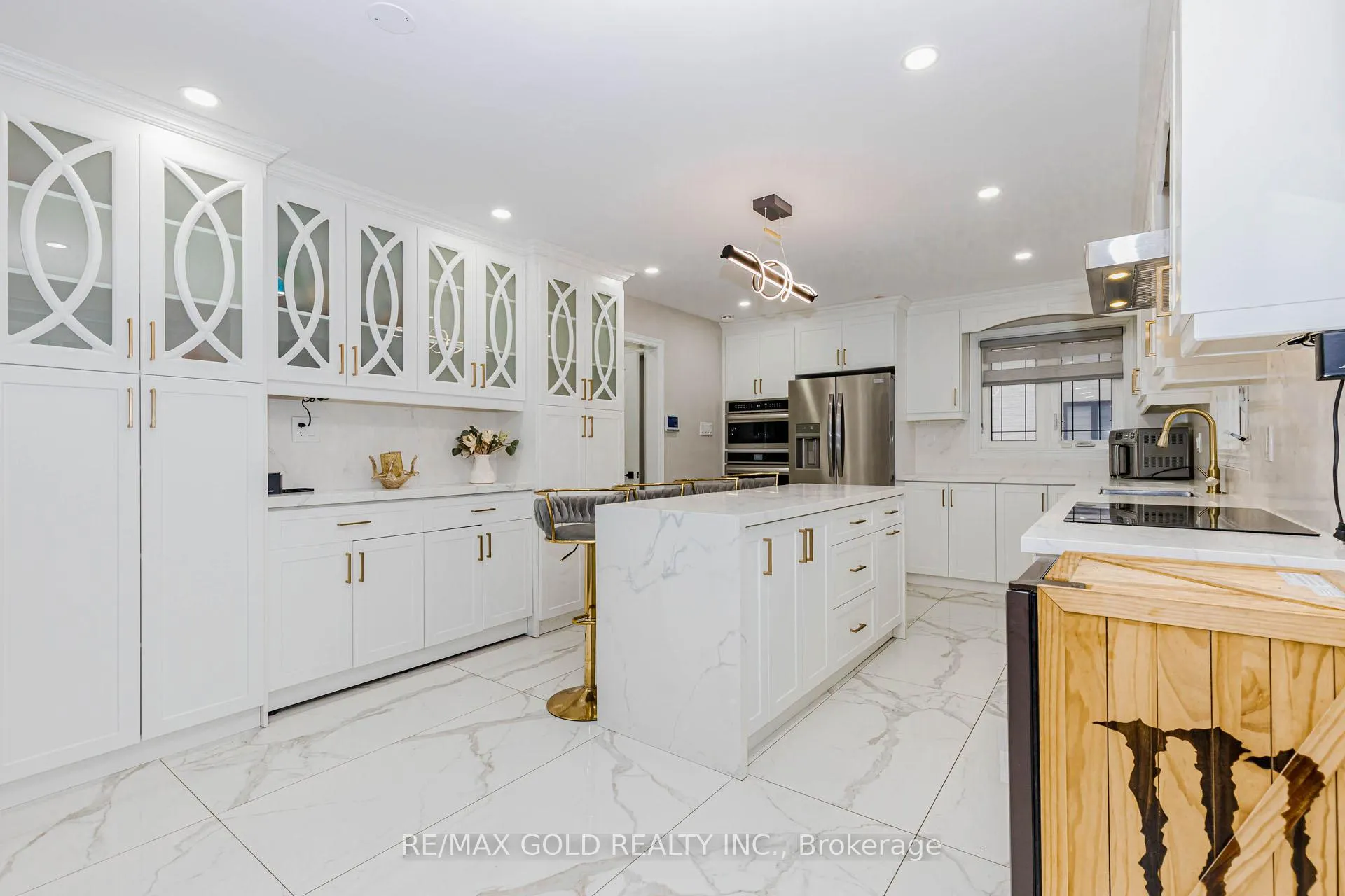 Photo 20 of 8892 Creditview Road, Brampton, Credit Valley — HOMEH