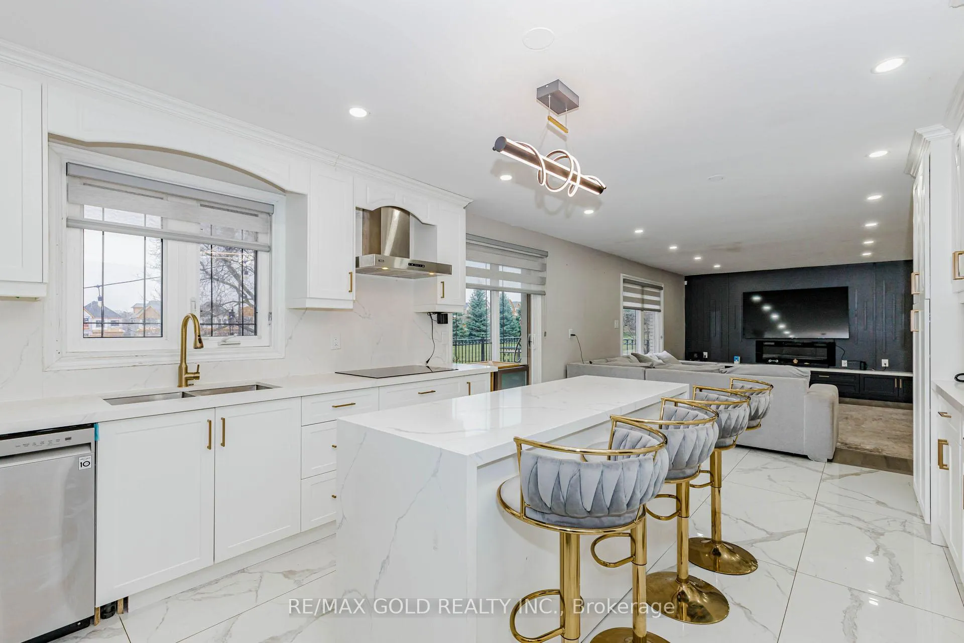 Photo 22 of 8892 Creditview Road, Brampton, Credit Valley — HOMEH