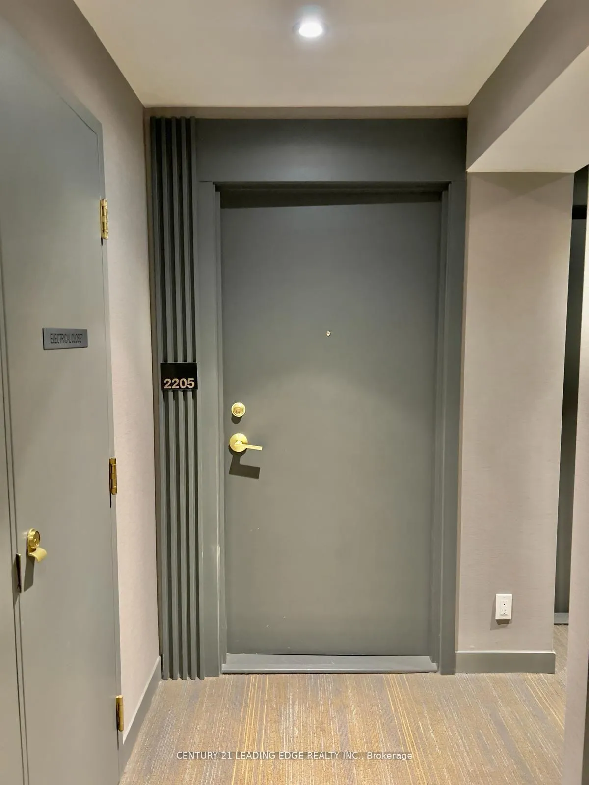 Photo 2 of Unit 2205, 950 Portage Parkway, Vaughan, Vaughan Corporate Centre — HOMEH