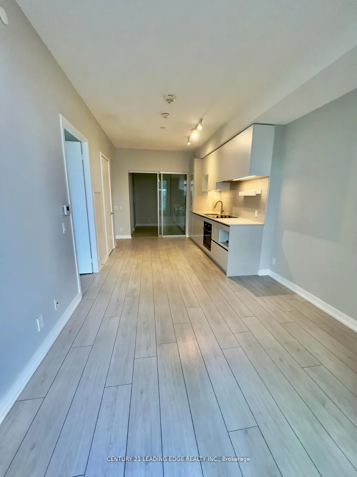Photo 3 of Unit 2205, 950 Portage Parkway, Vaughan, Vaughan Corporate Centre — HOMEH