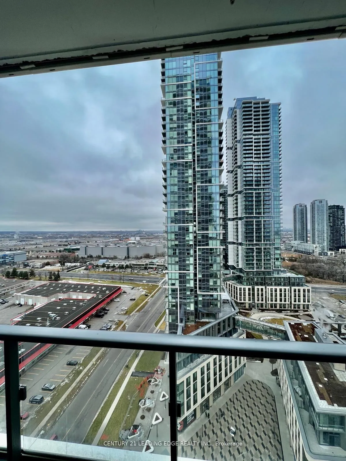 Photo 19 of Unit 2205, 950 Portage Parkway, Vaughan, Vaughan Corporate Centre — HOMEH