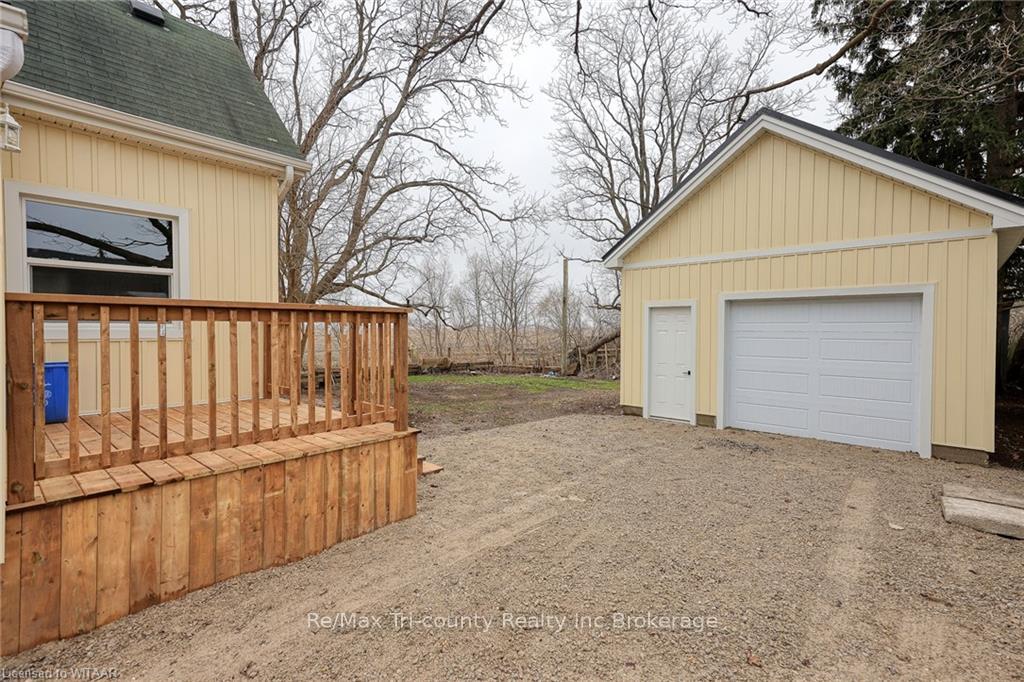 Photo 3 of 4537 Westchester Bourne, Thames Centre, Rural Thames Centre — HOMEH