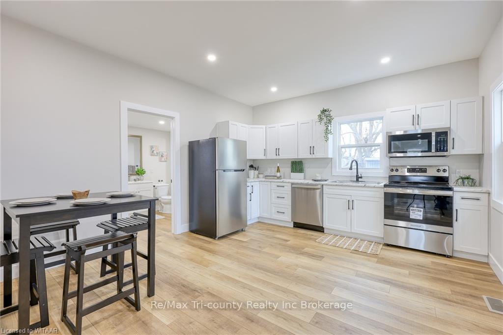 Photo 6 of 4537 Westchester Bourne, Thames Centre, Rural Thames Centre — HOMEH