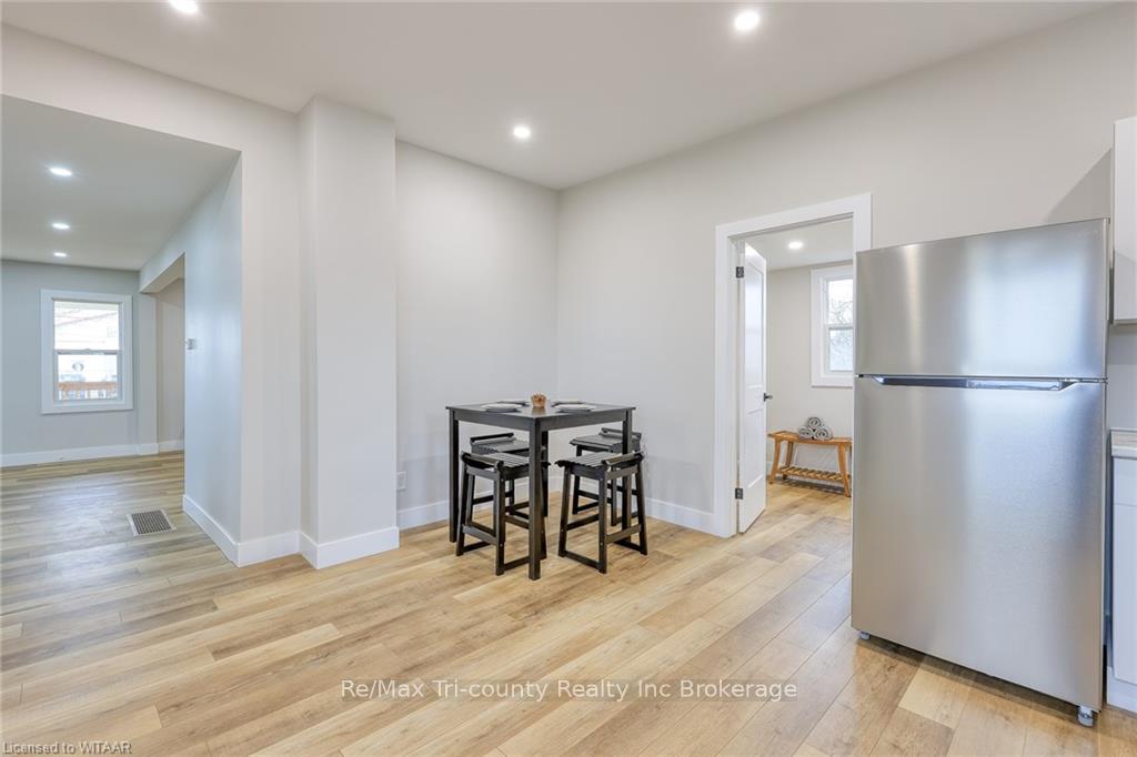 Photo 7 of 4537 Westchester Bourne, Thames Centre, Rural Thames Centre — HOMEH