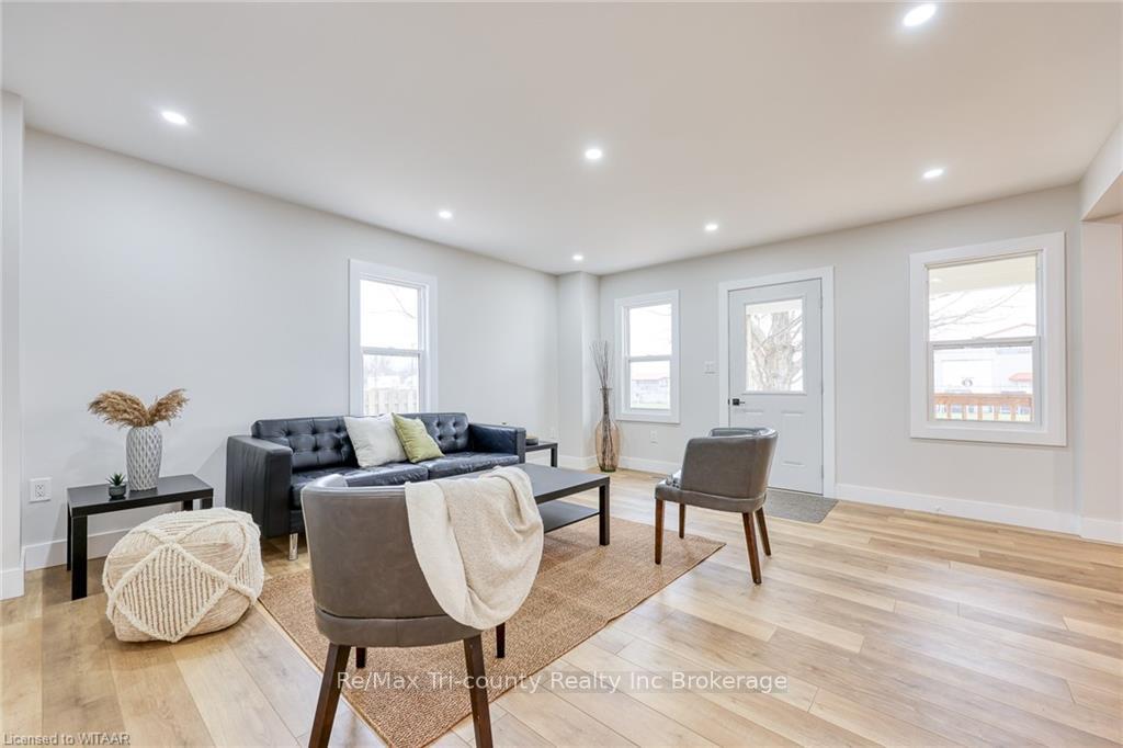 Photo 8 of 4537 Westchester Bourne, Thames Centre, Rural Thames Centre — HOMEH