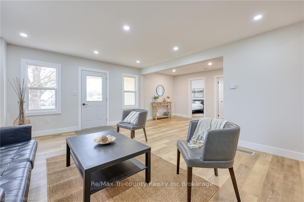 Photo 11 of 4537 Westchester Bourne, Thames Centre, Rural Thames Centre — HOMEH
