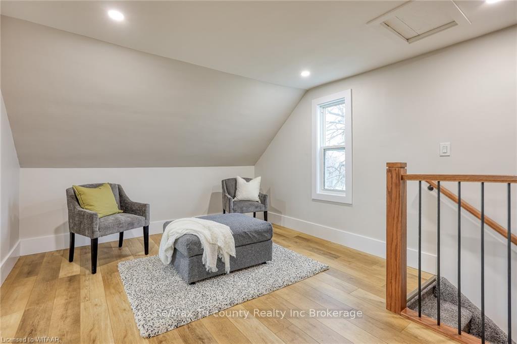 Photo 22 of 4537 Westchester Bourne, Thames Centre, Rural Thames Centre — HOMEH