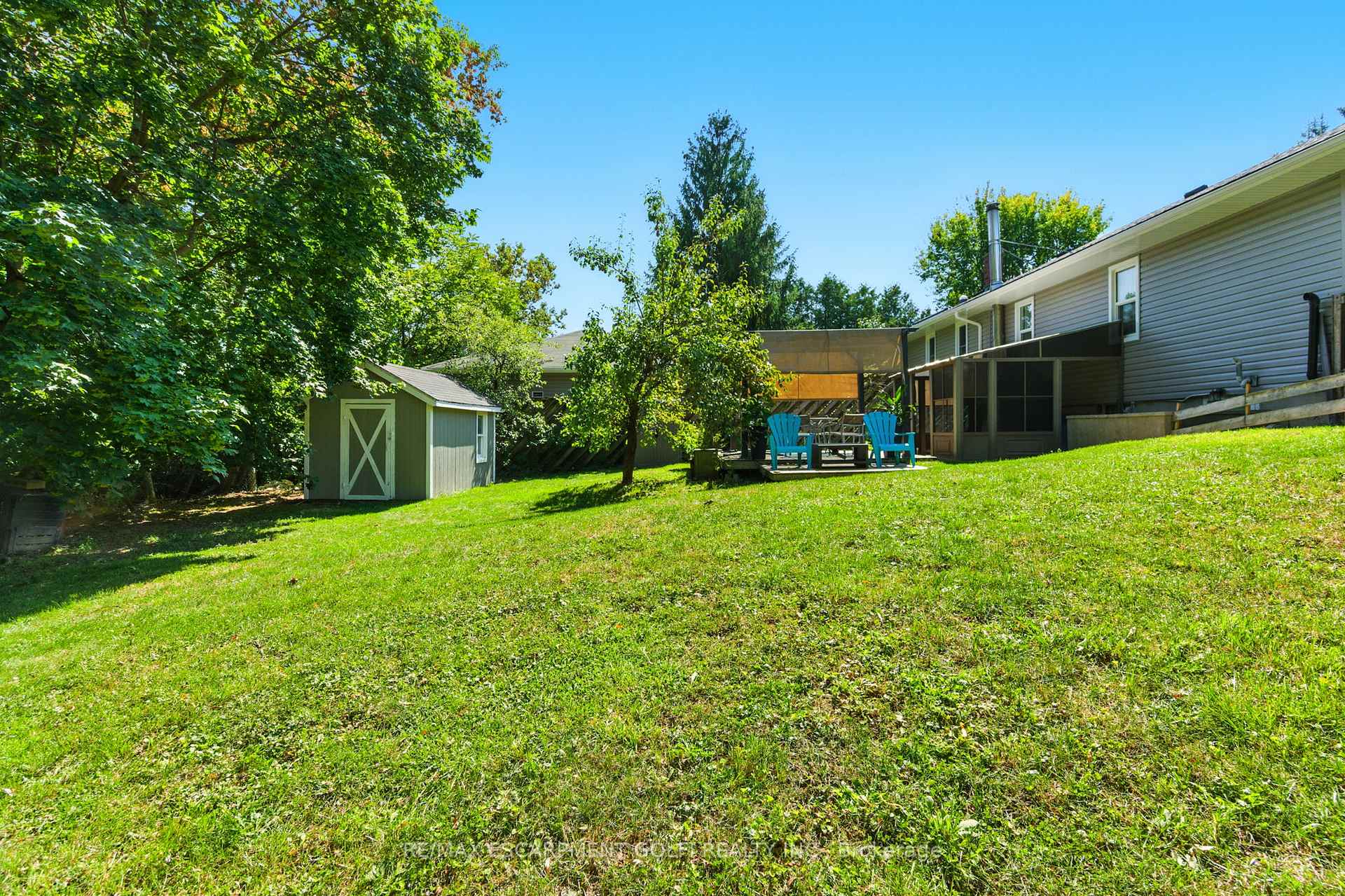 Photo 28 of 2340 Clifton Street, Thorold, Allanburg/Thorold South — HOMEH