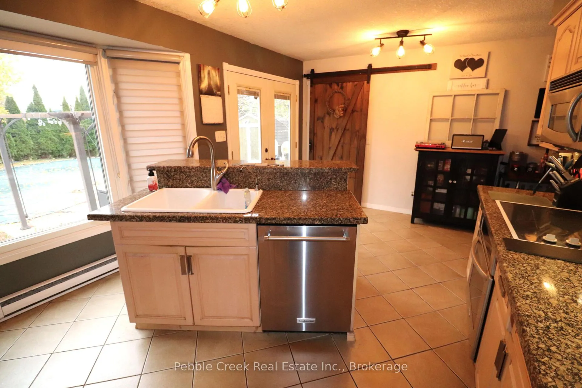 Photo 10 of 790 Andrew Malcolm Drive, Kincardine — HOMEH