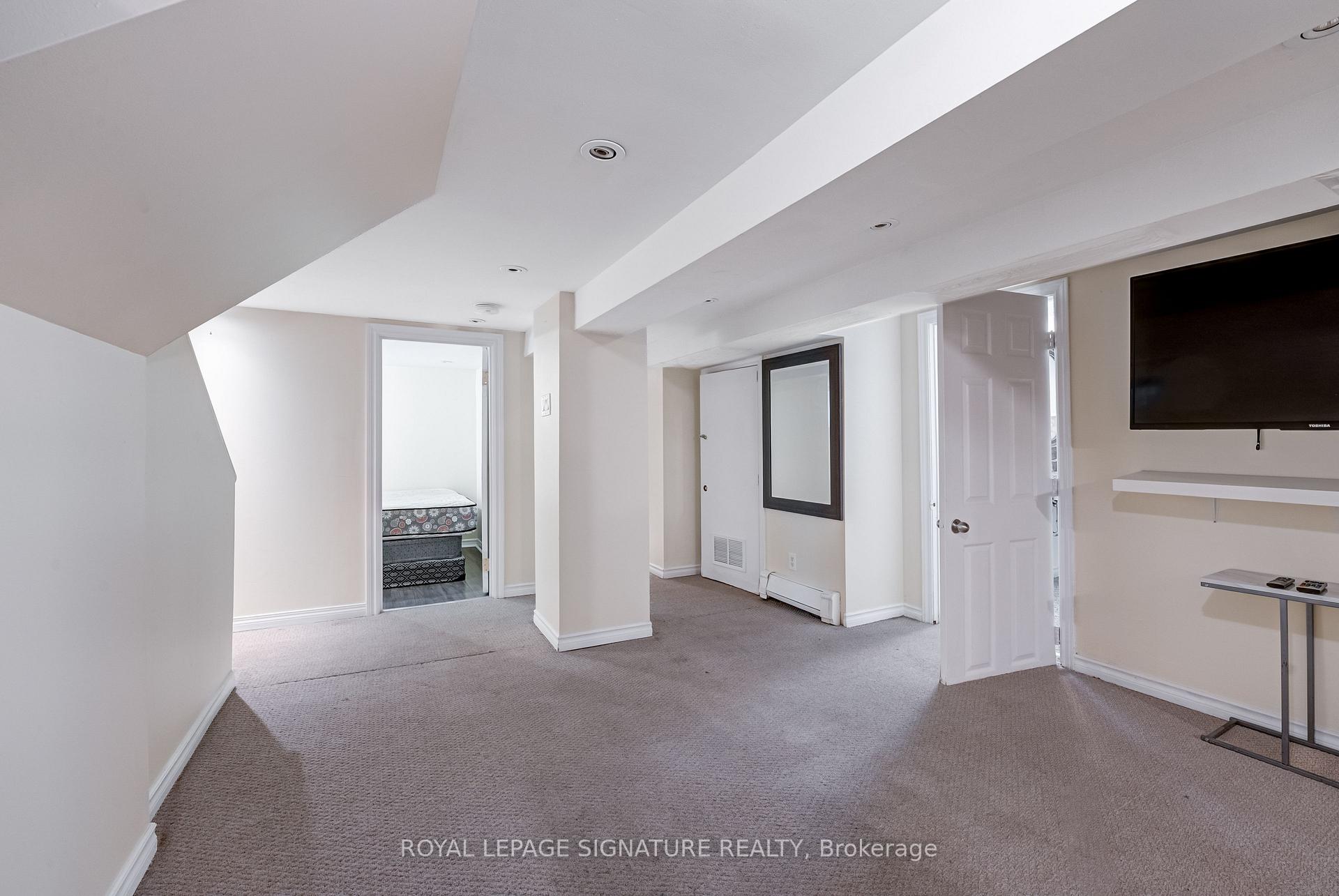 Photo 6 of 21 Robina Avenue, Toronto, Oakwood Village — HOMEH