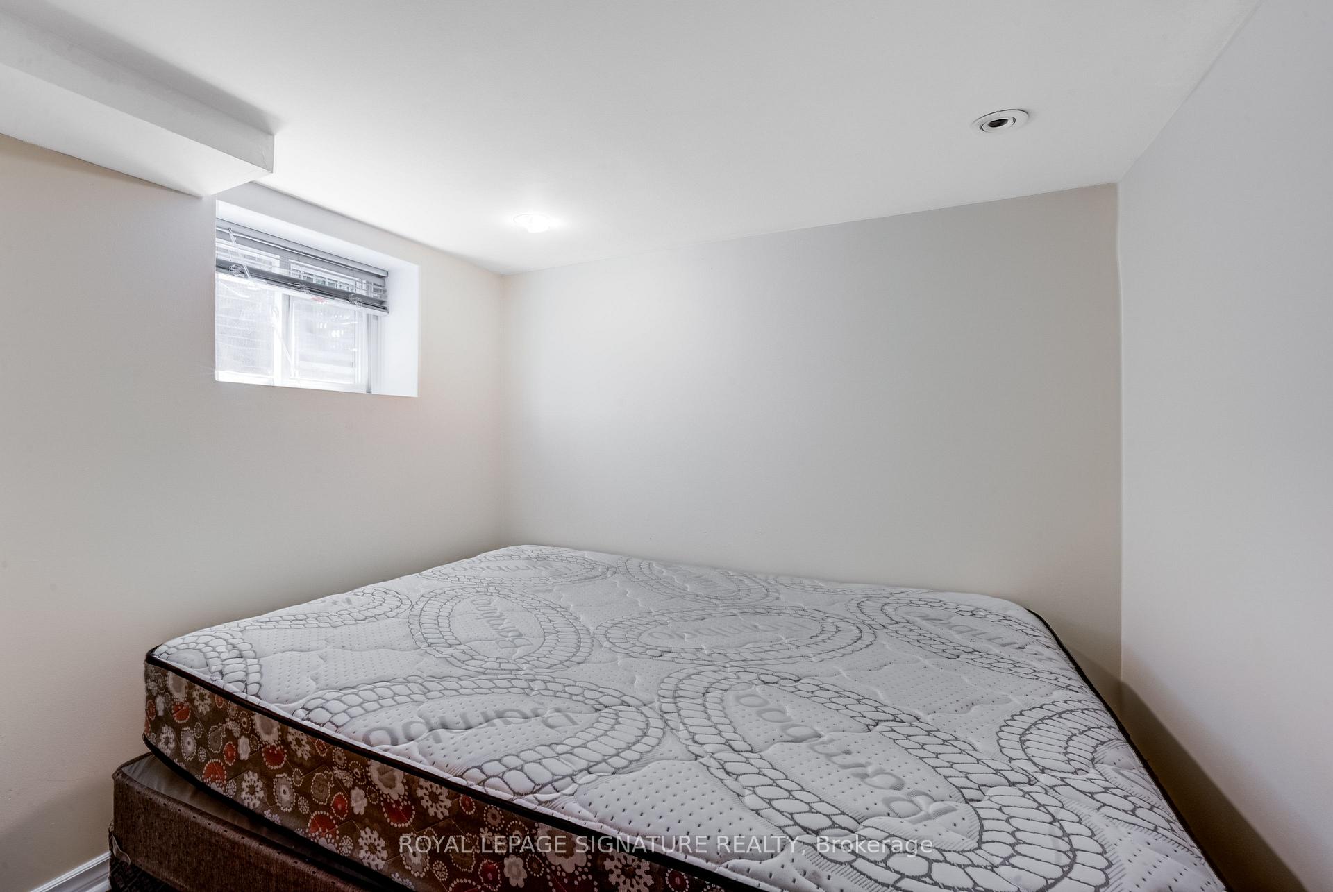 Photo 12 of 21 Robina Avenue, Toronto, Oakwood Village — HOMEH