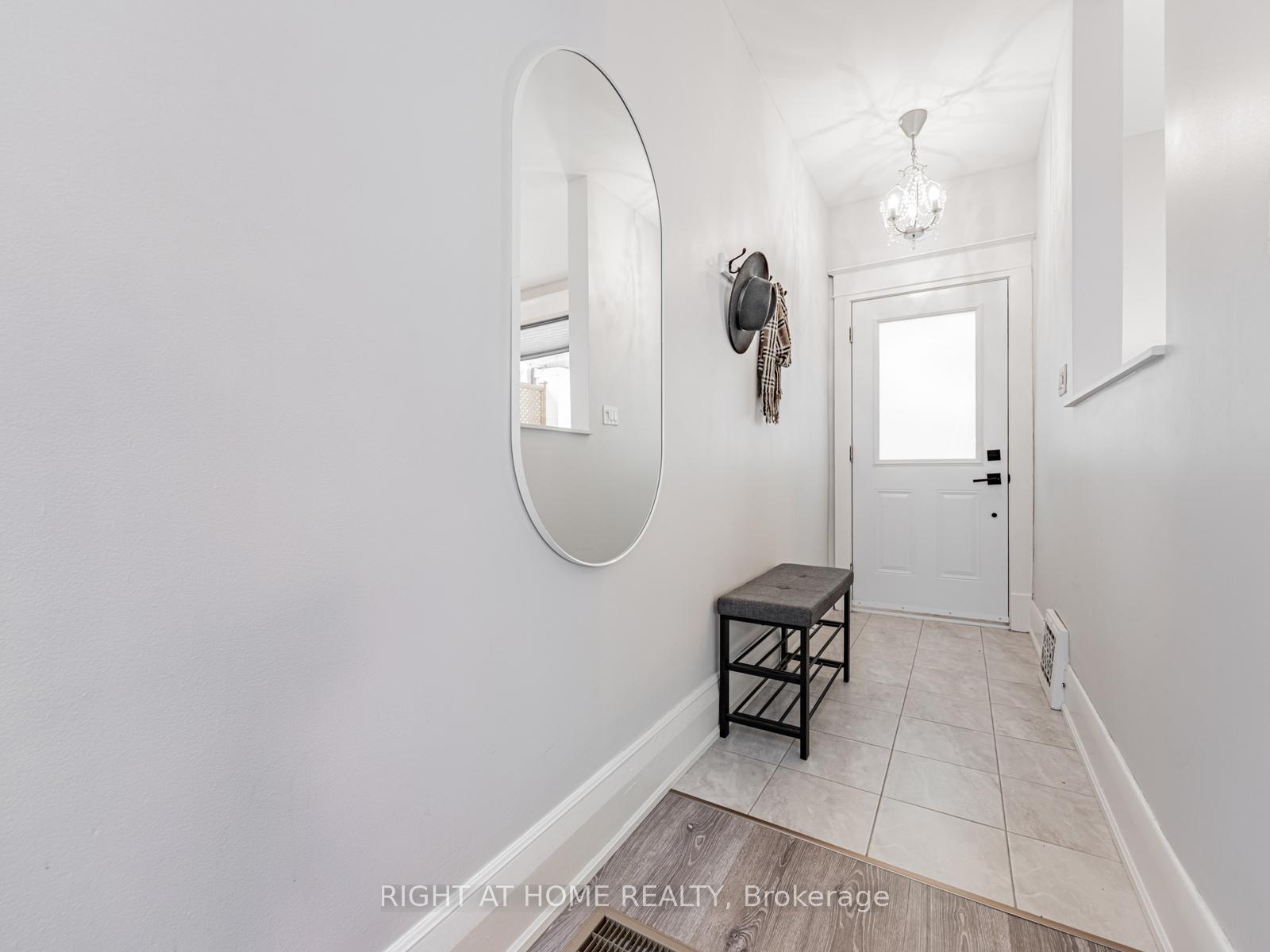 Photo 4 of 33 Wiley Avenue, Toronto, Danforth Village-East York — HOMEH