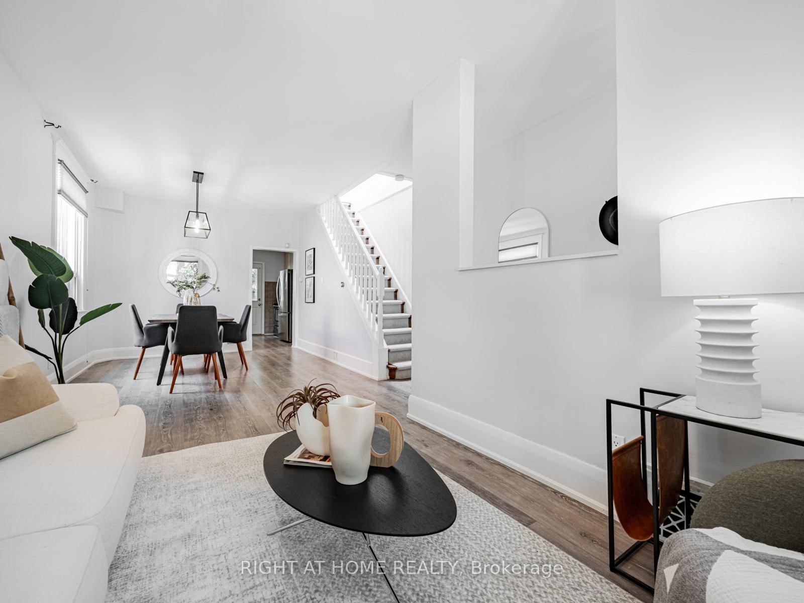Photo 8 of 33 Wiley Avenue, Toronto, Danforth Village-East York — HOMEH