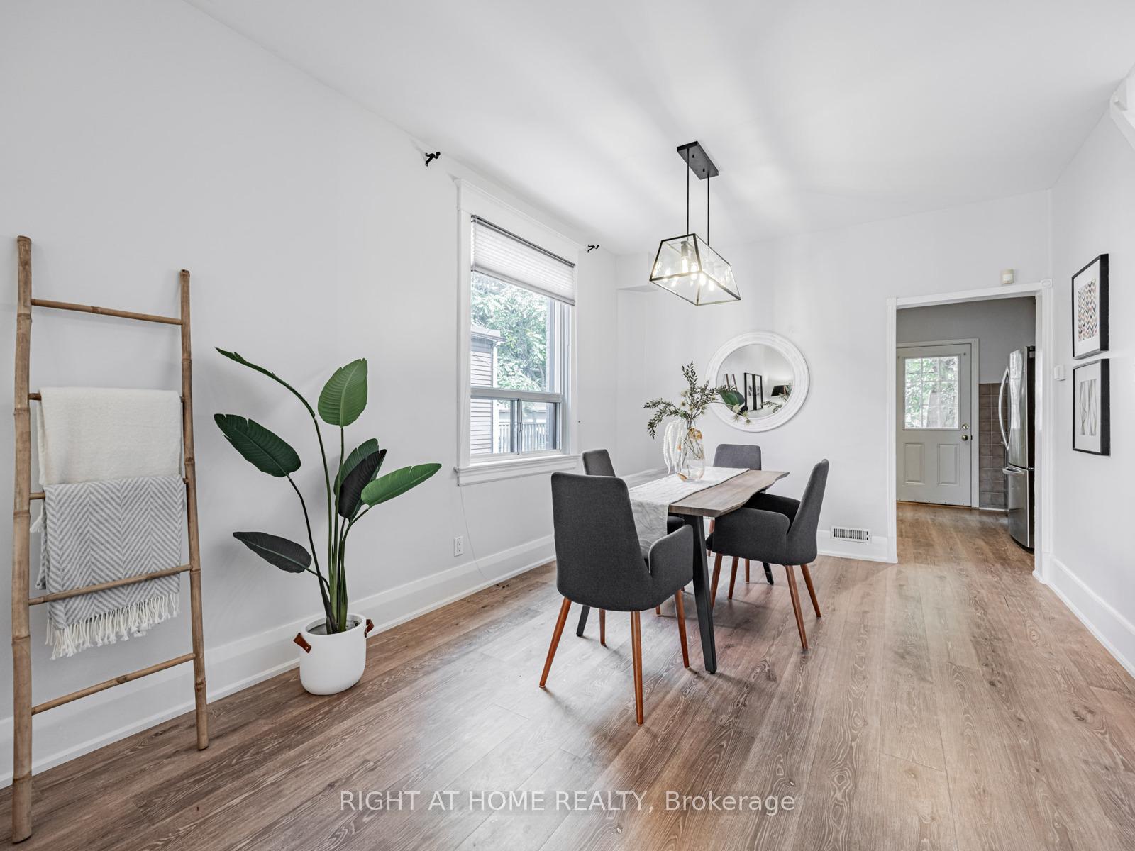 Photo 10 of 33 Wiley Avenue, Toronto, Danforth Village-East York — HOMEH