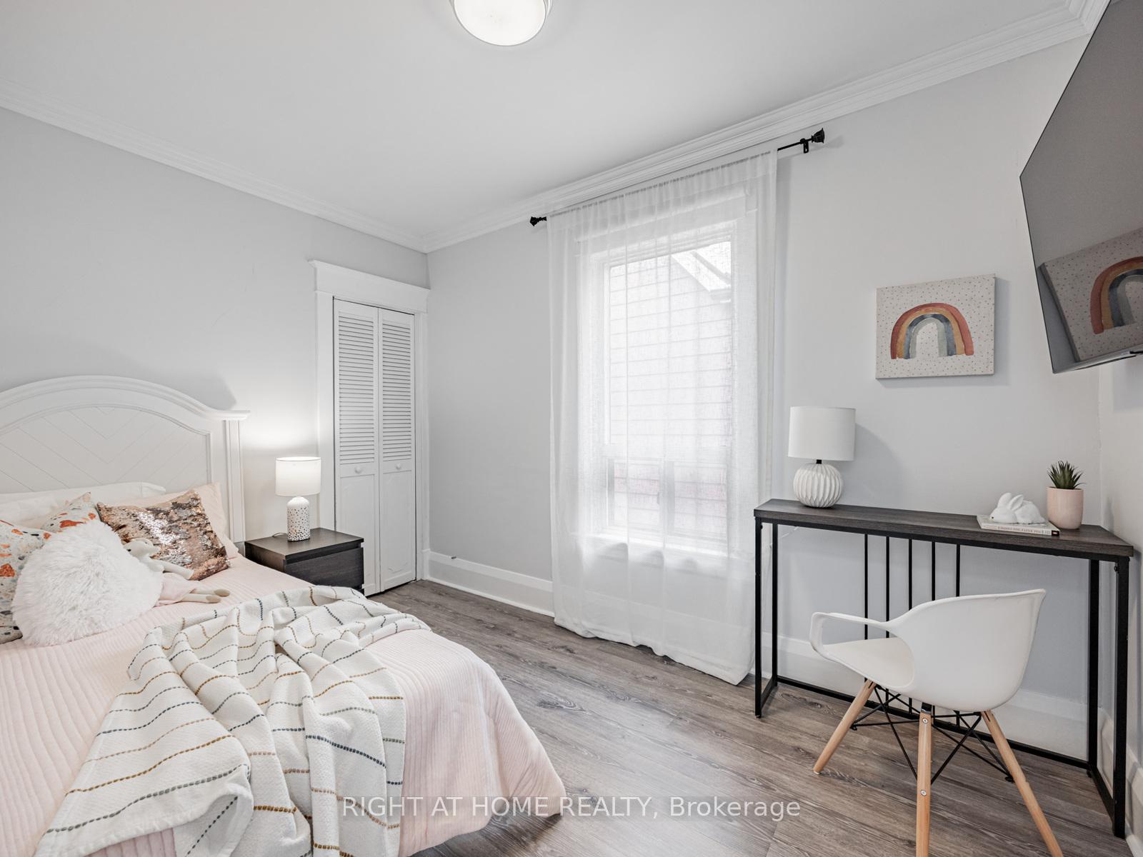 Photo 19 of 33 Wiley Avenue, Toronto, Danforth Village-East York — HOMEH