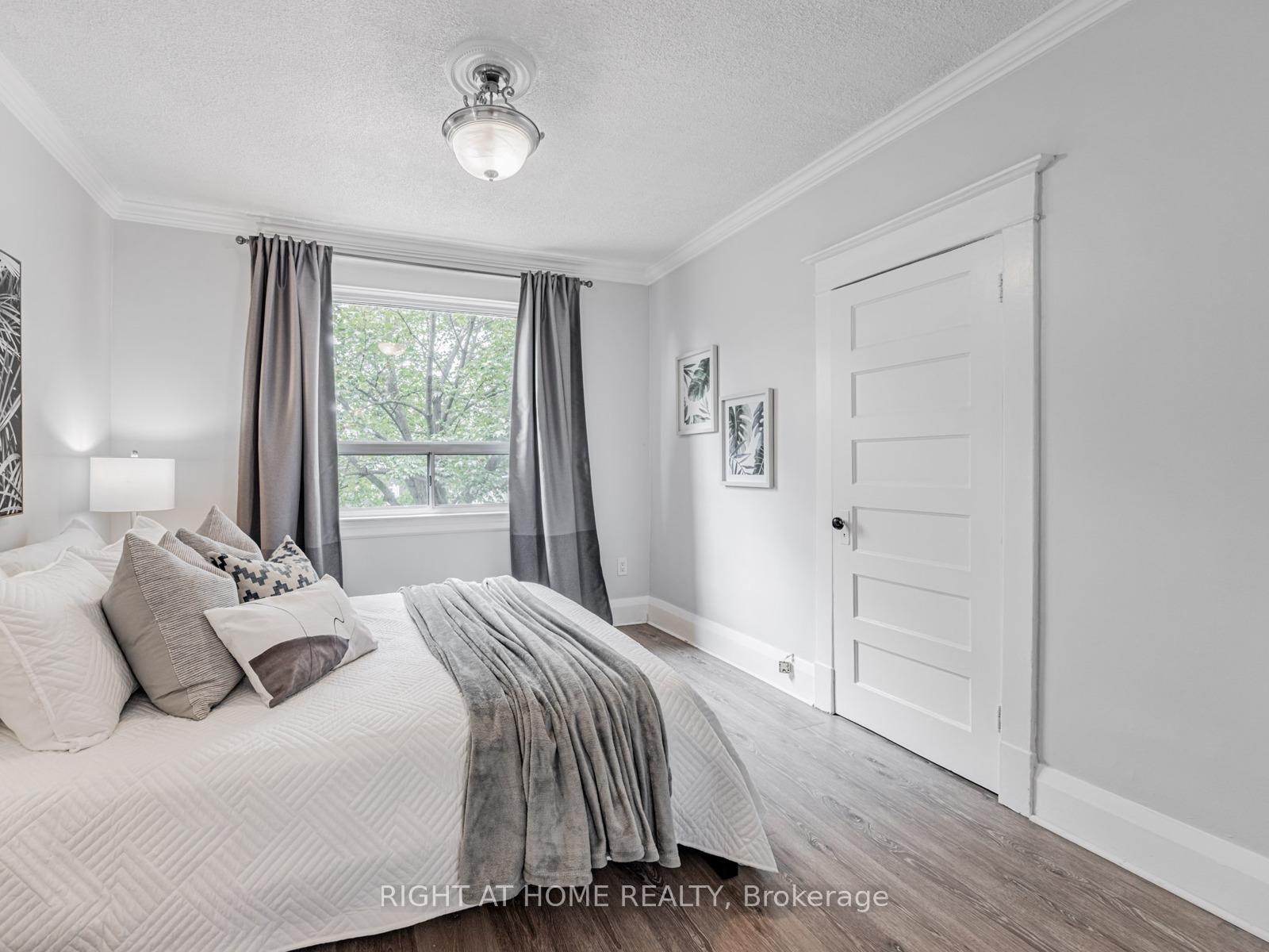Photo 20 of 33 Wiley Avenue, Toronto, Danforth Village-East York — HOMEH