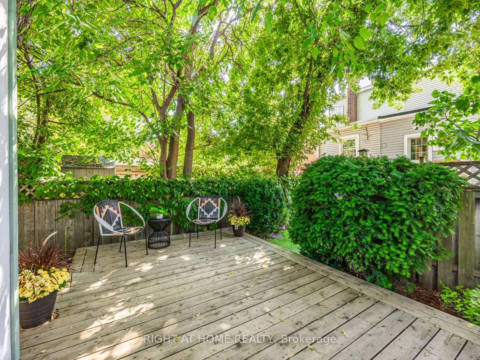 Photo 29 of 33 Wiley Avenue, Toronto, Danforth Village-East York — HOMEH