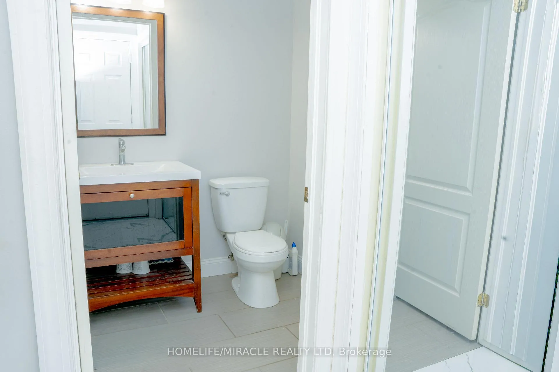 Photo 5 of 22 Rockwood Road, Kitchener — HOMEH