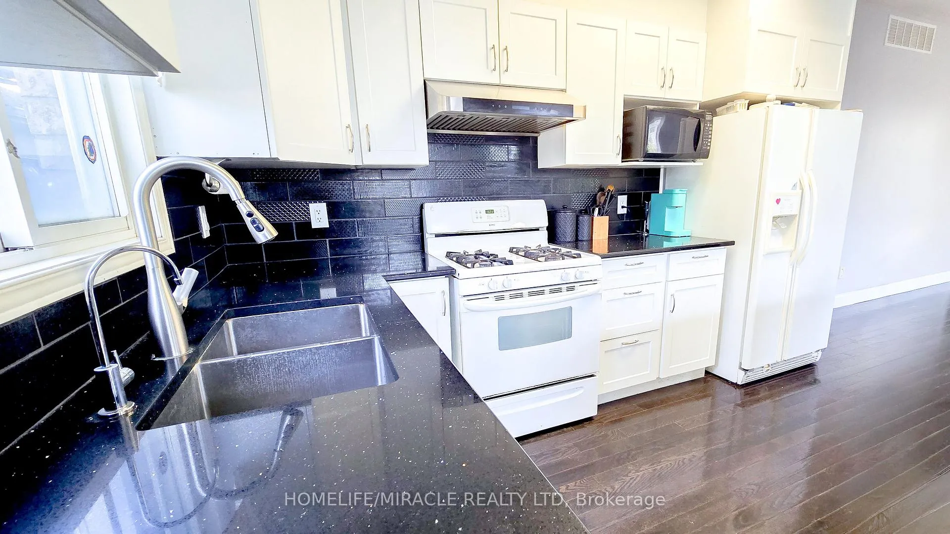 Photo 11 of 22 Rockwood Road, Kitchener — HOMEH