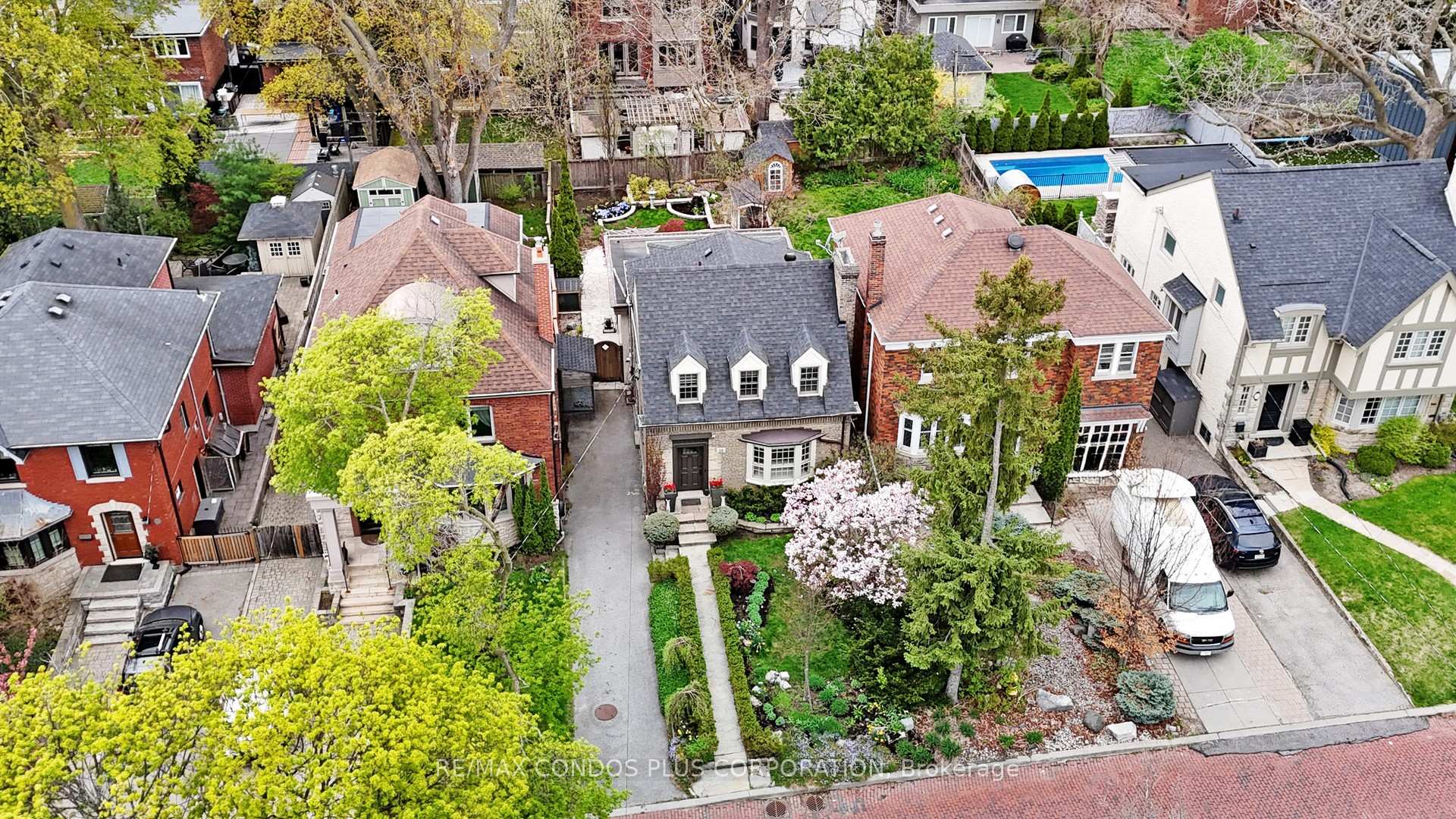 Photo 39 of 28 Elmsthorpe Avenue, Toronto, Forest Hill South — HOMEH