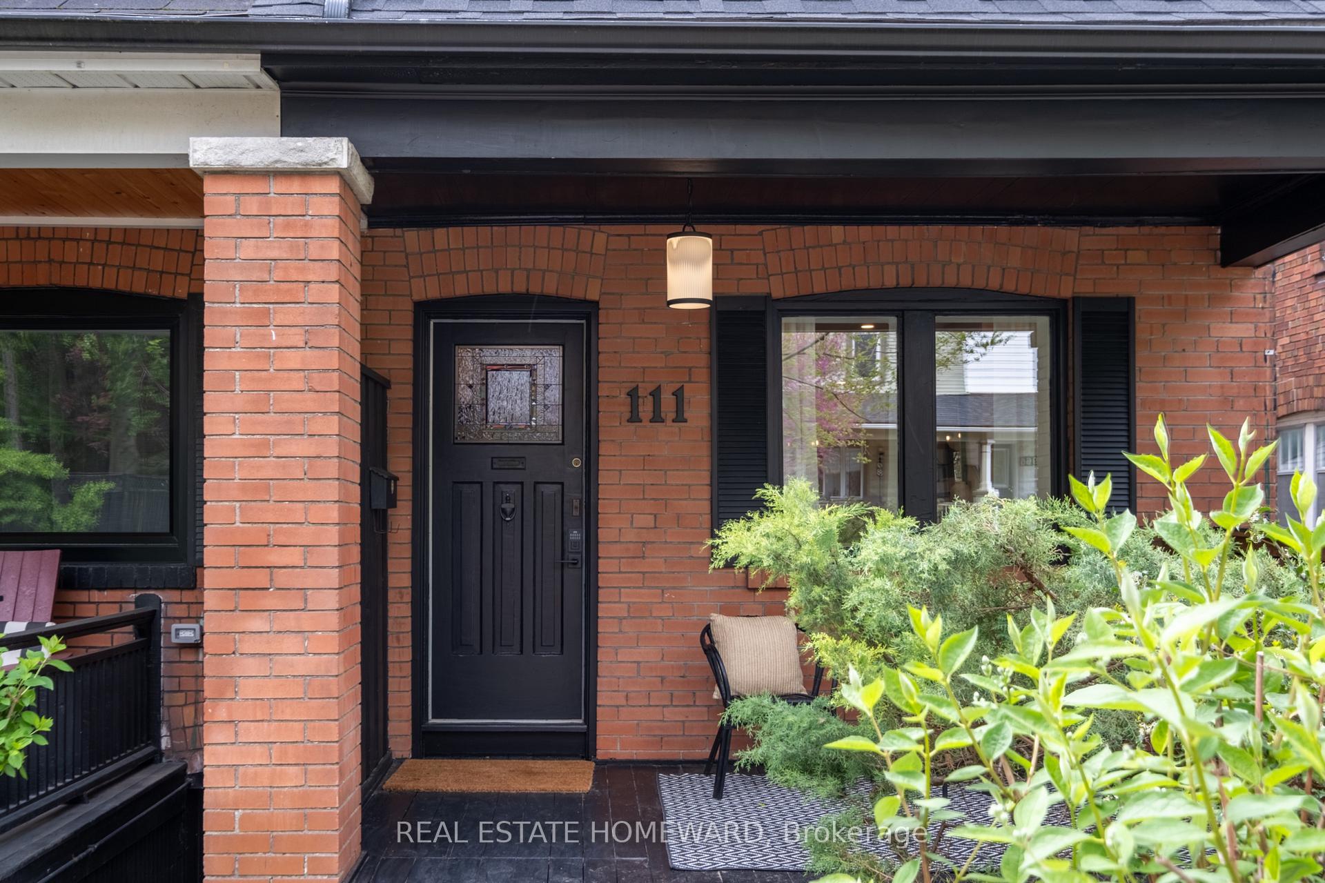 Photo 3 of 111 Sparkhall Avenue, Toronto, North Riverdale — HOMEH