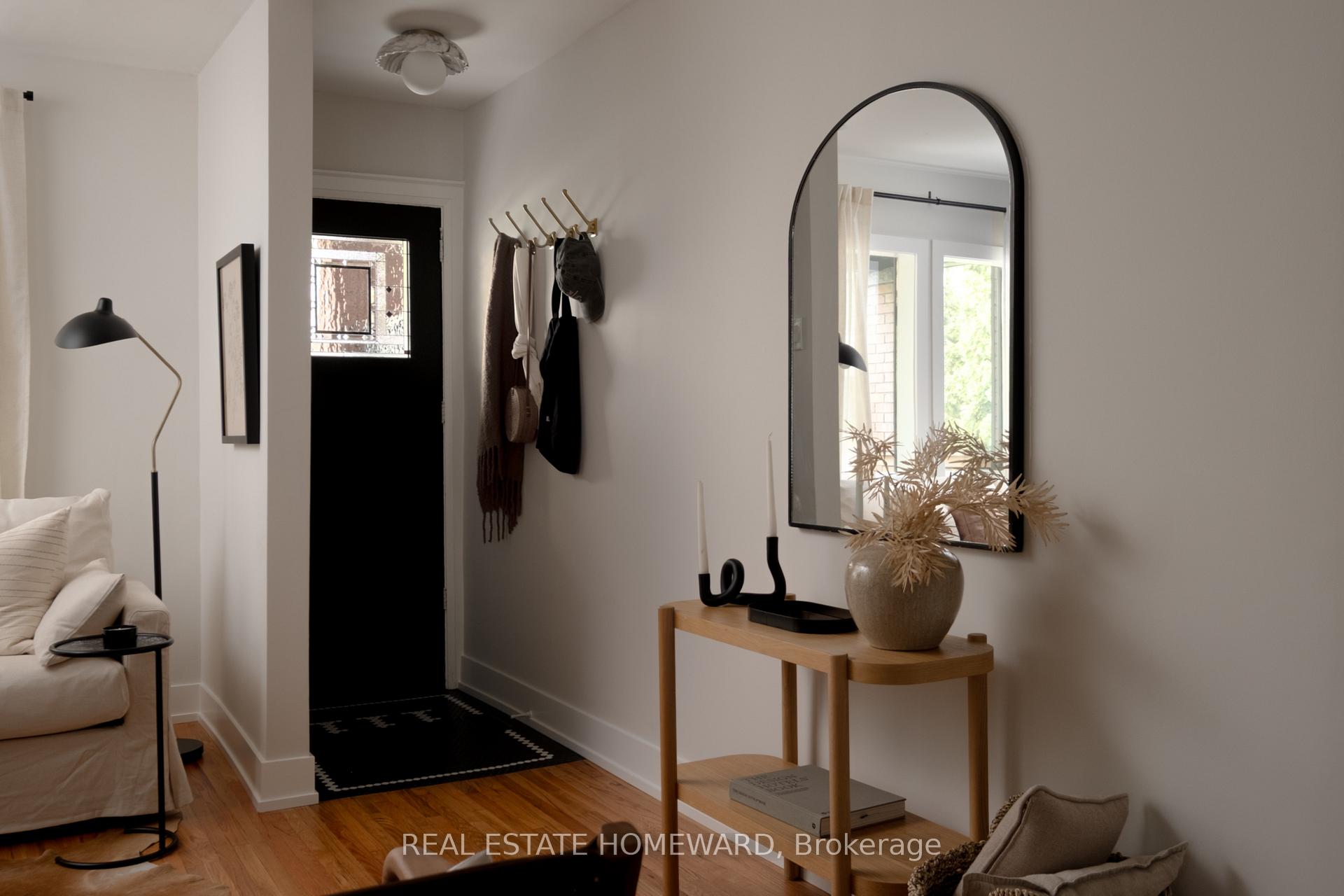 Photo 5 of 111 Sparkhall Avenue, Toronto, North Riverdale — HOMEH