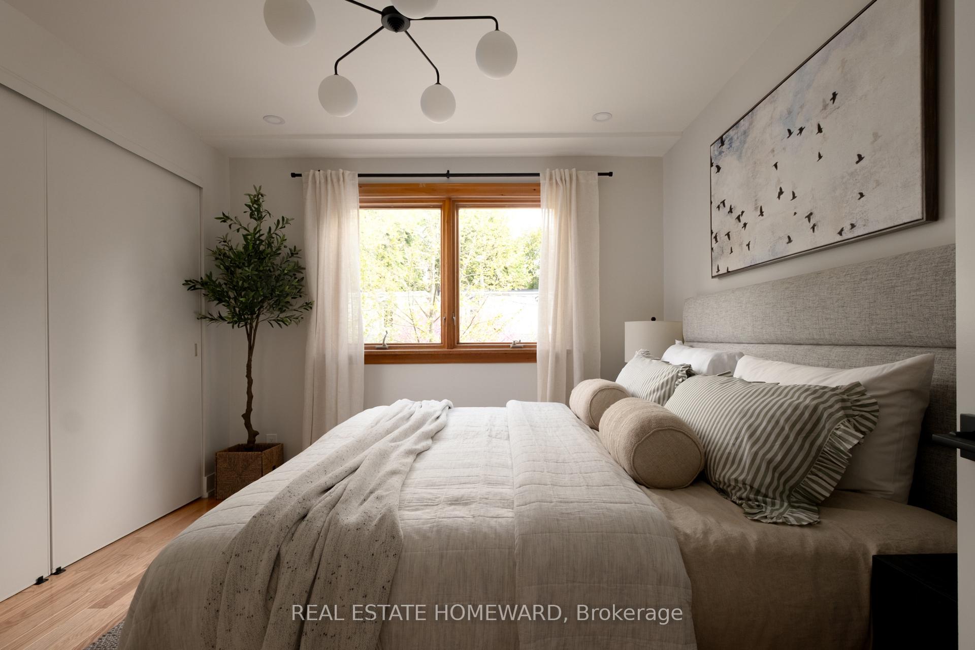 Photo 20 of 111 Sparkhall Avenue, Toronto, North Riverdale — HOMEH