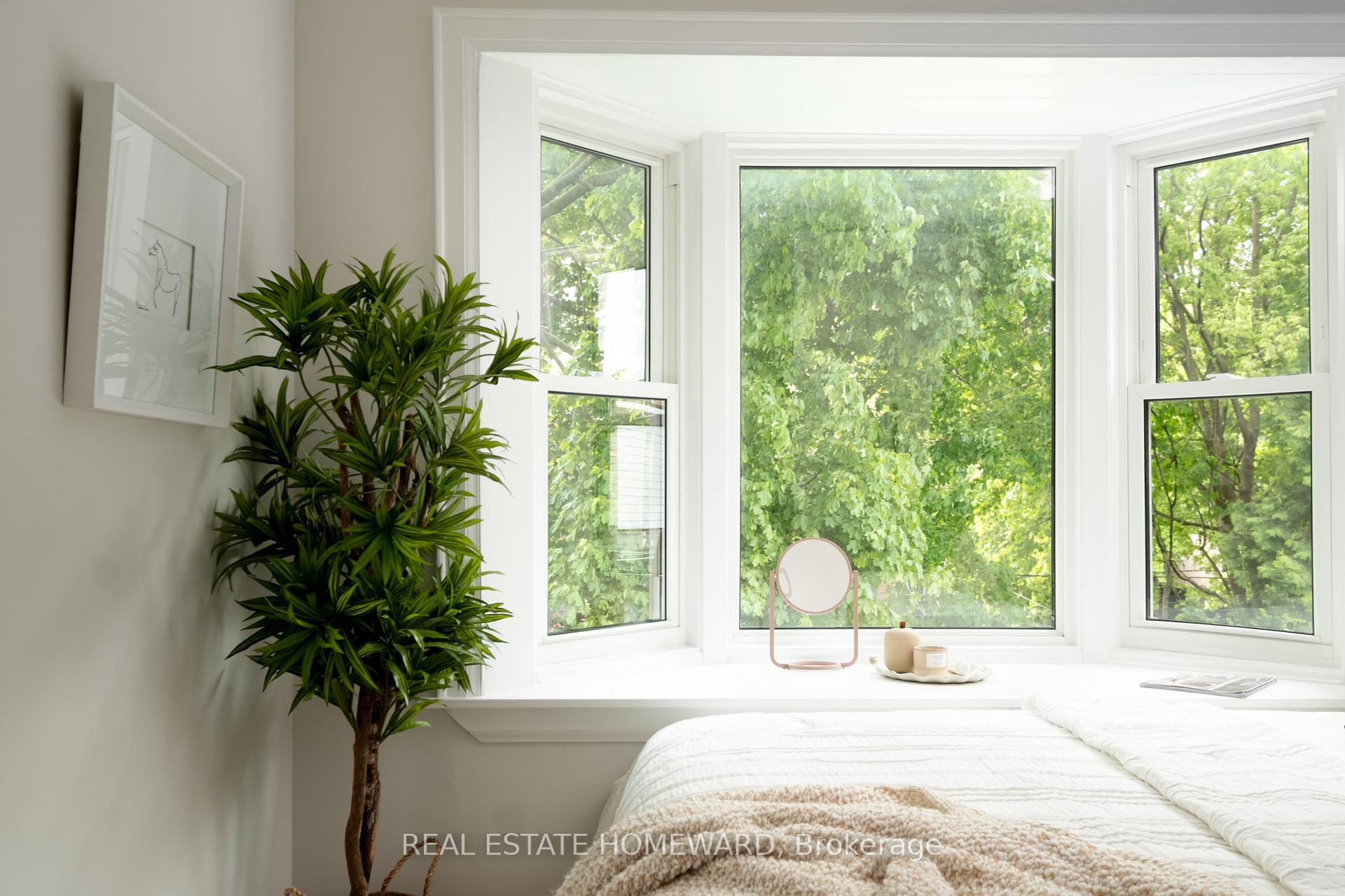 Photo 27 of 111 Sparkhall Avenue, Toronto, North Riverdale — HOMEH