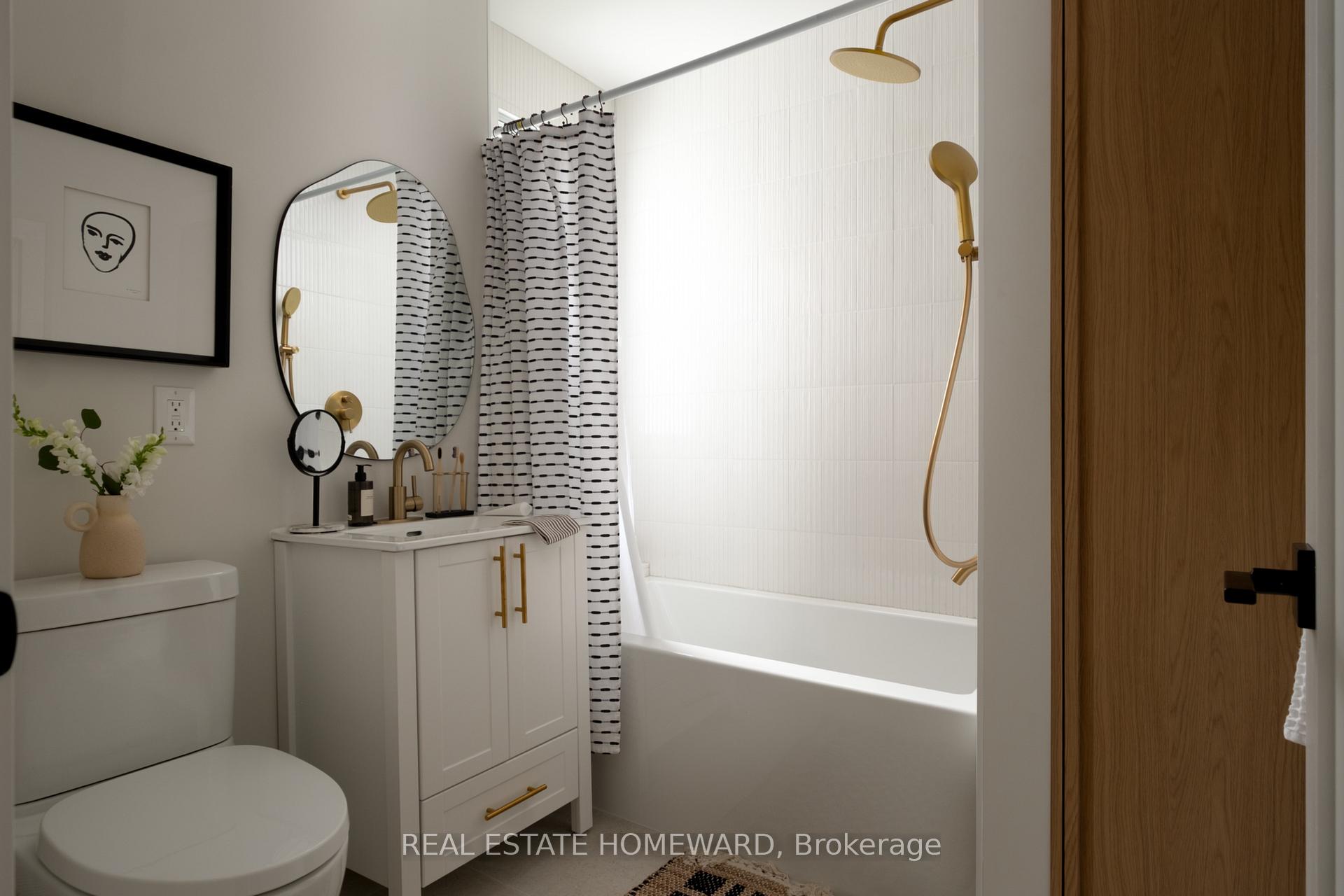 Photo 29 of 111 Sparkhall Avenue, Toronto, North Riverdale — HOMEH